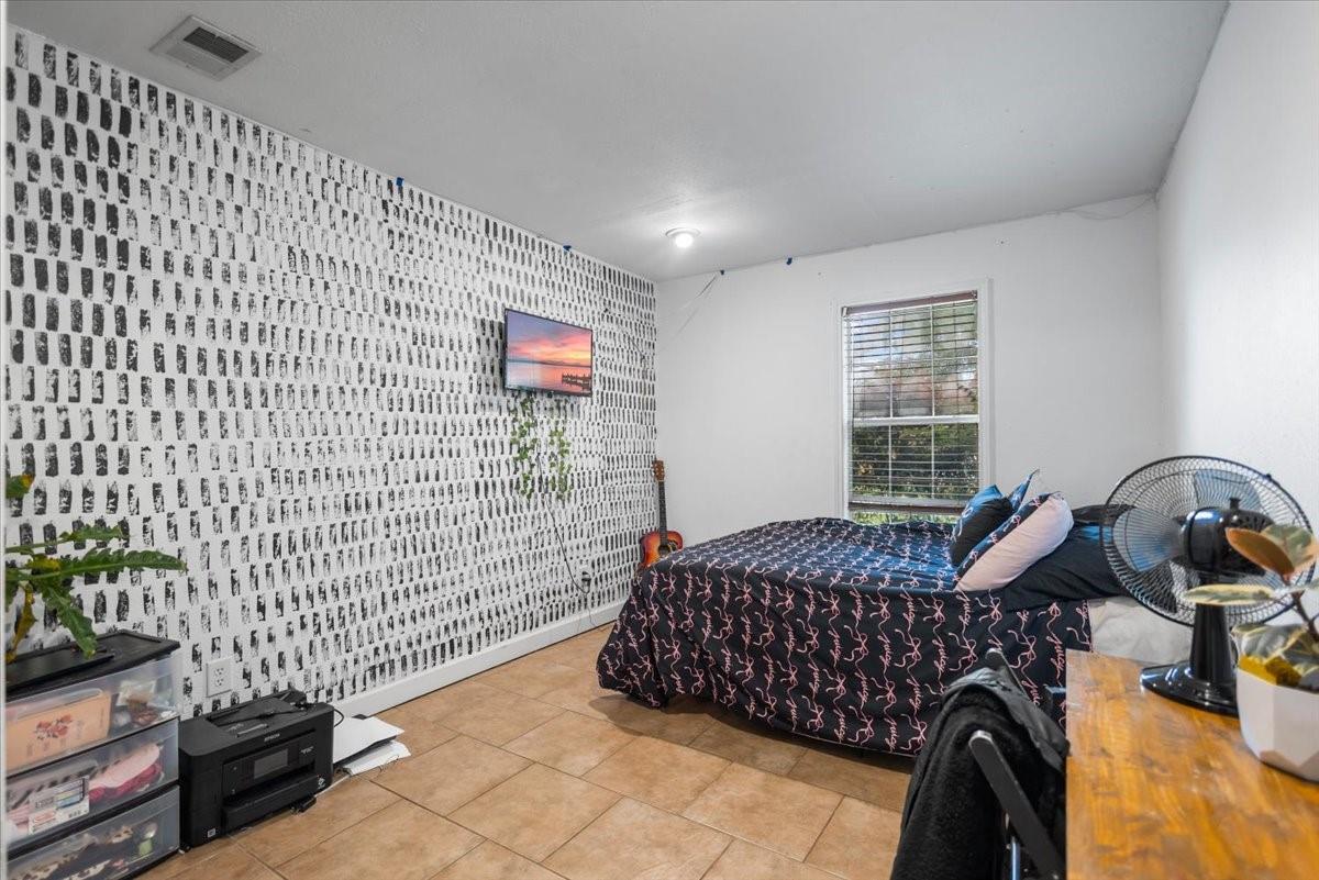 property viewer photo 24