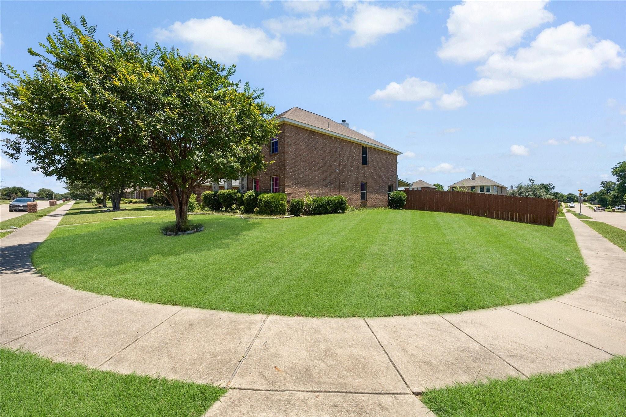 main property photo 4
