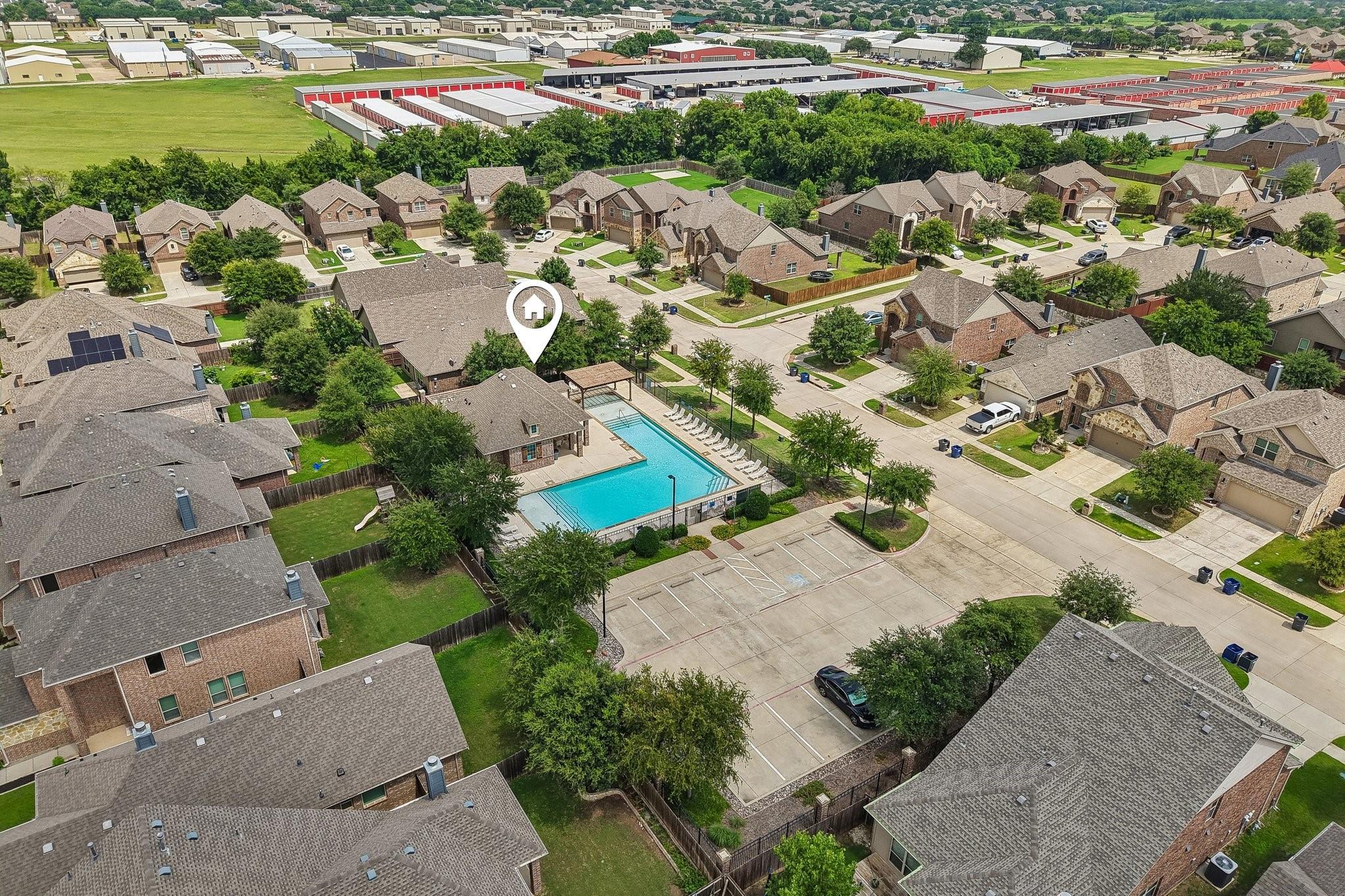 main property photo 33