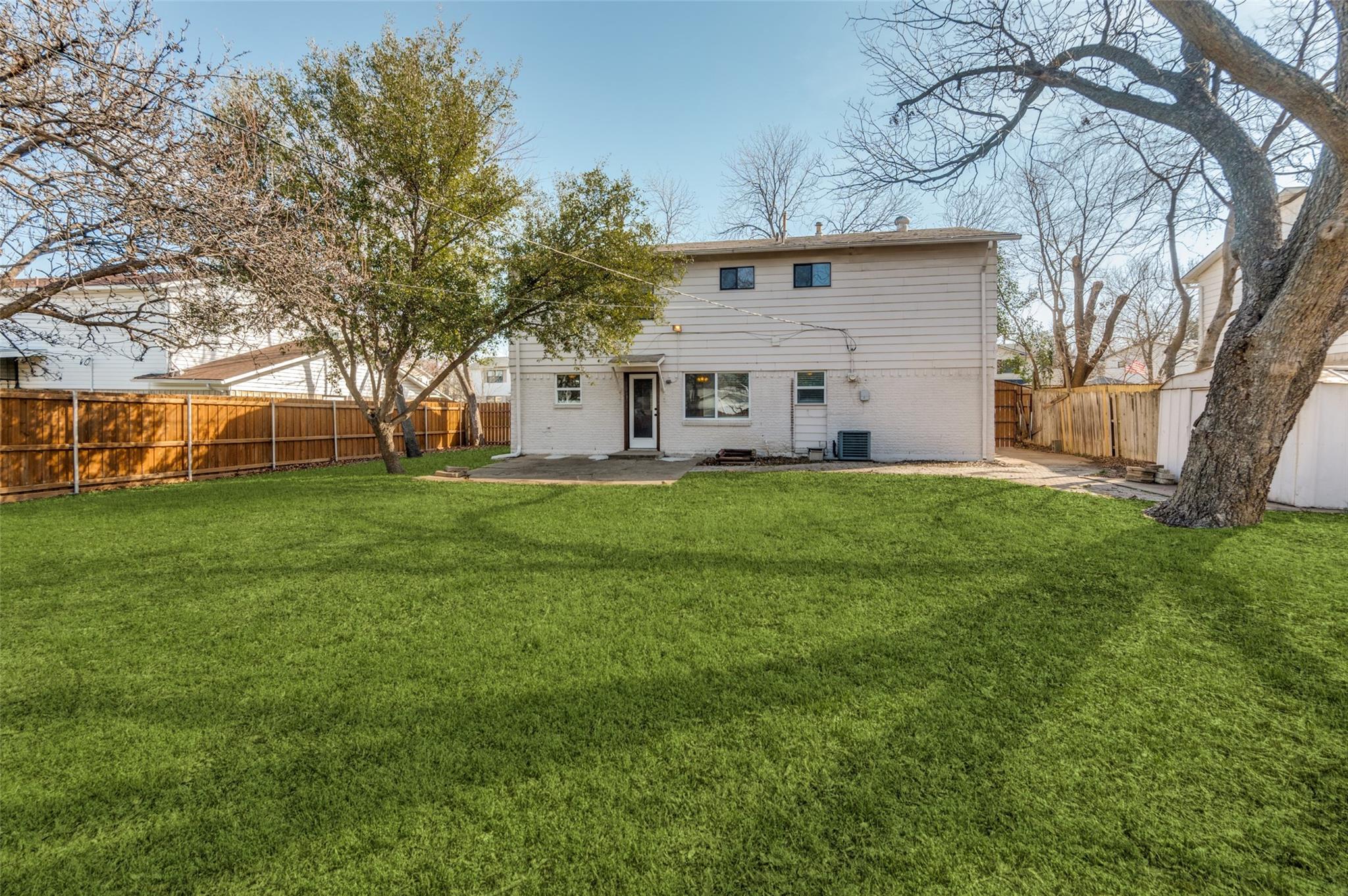 main property photo 23