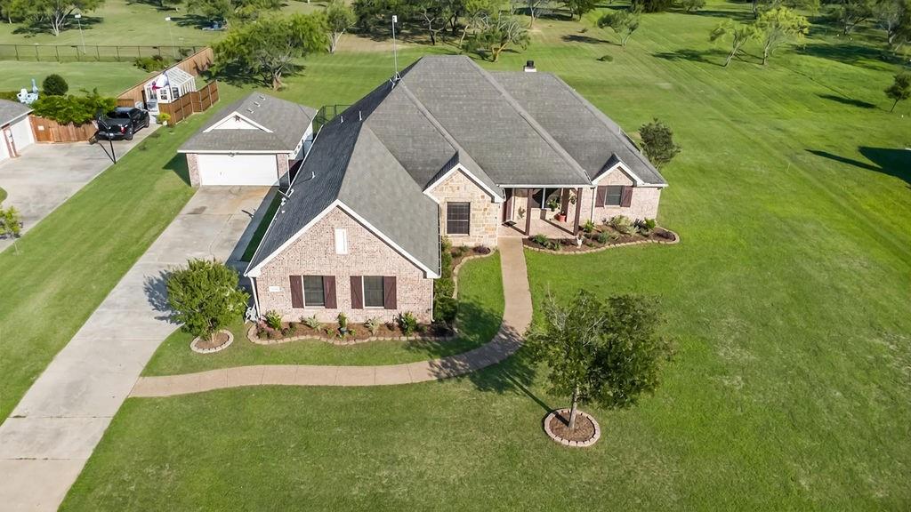 main property photo 31