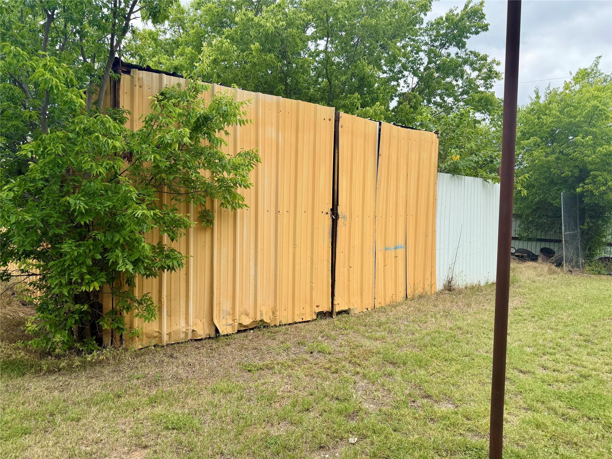 main property photo 39