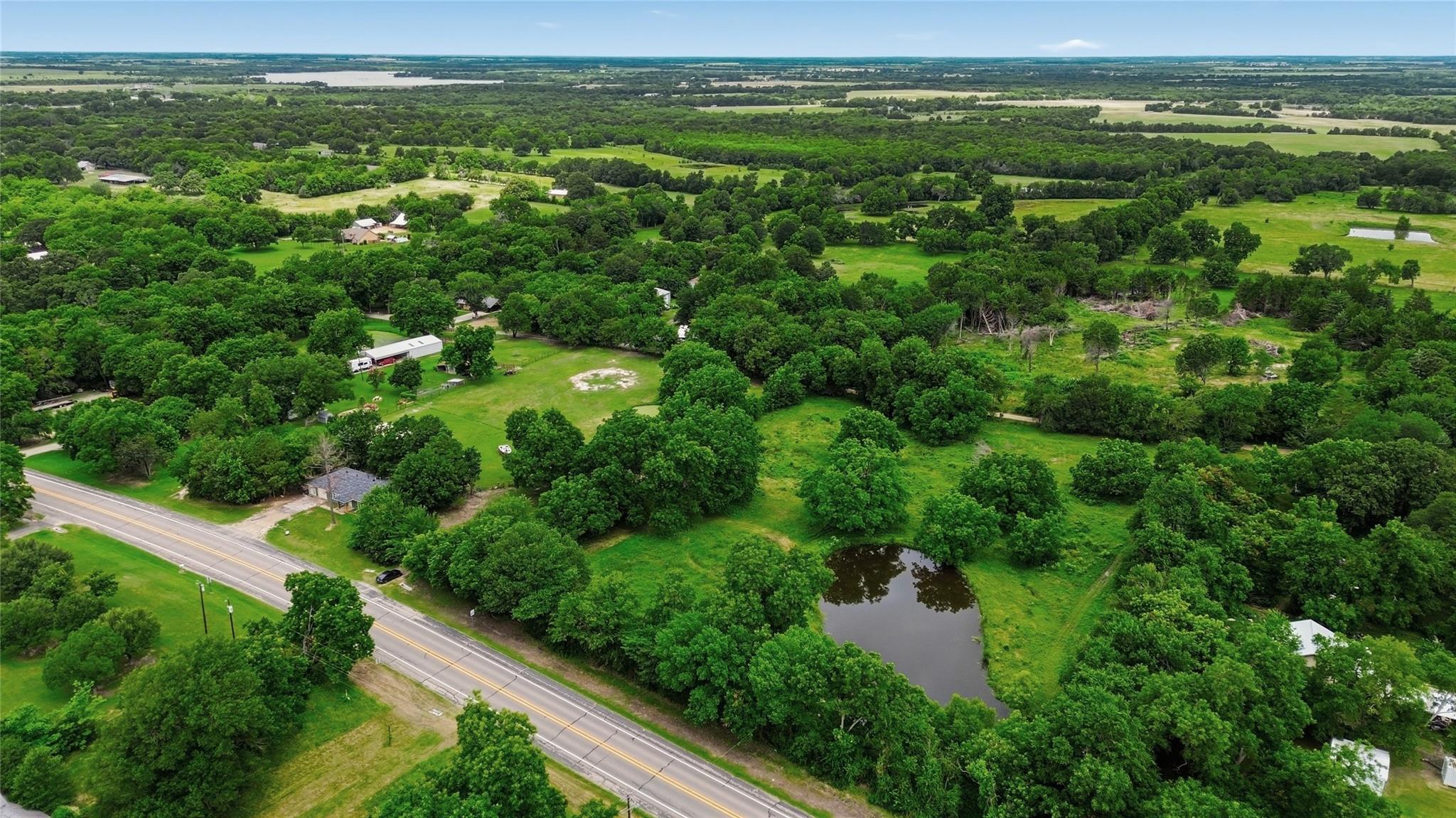 main property photo 27