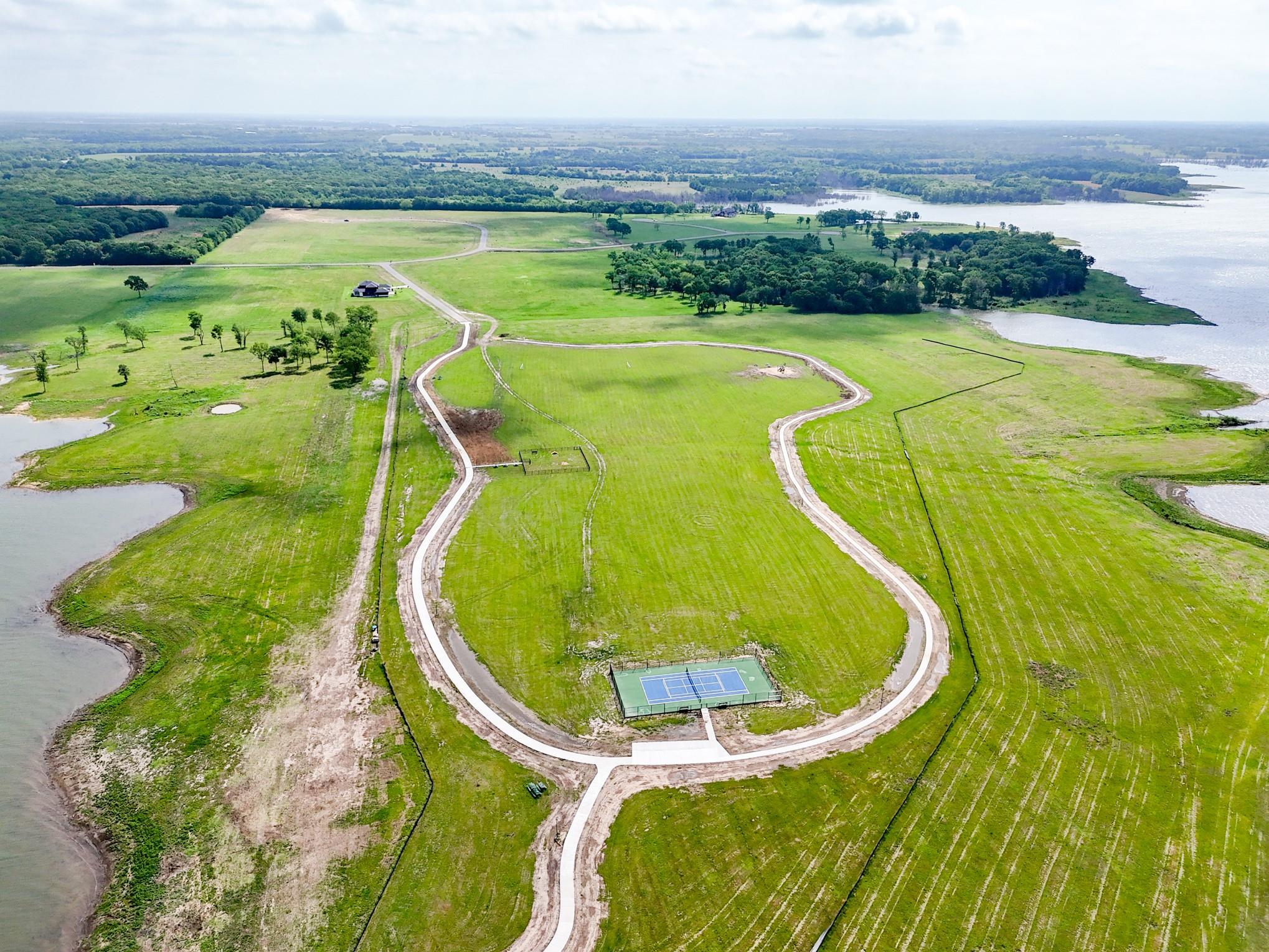 main property photo 27
