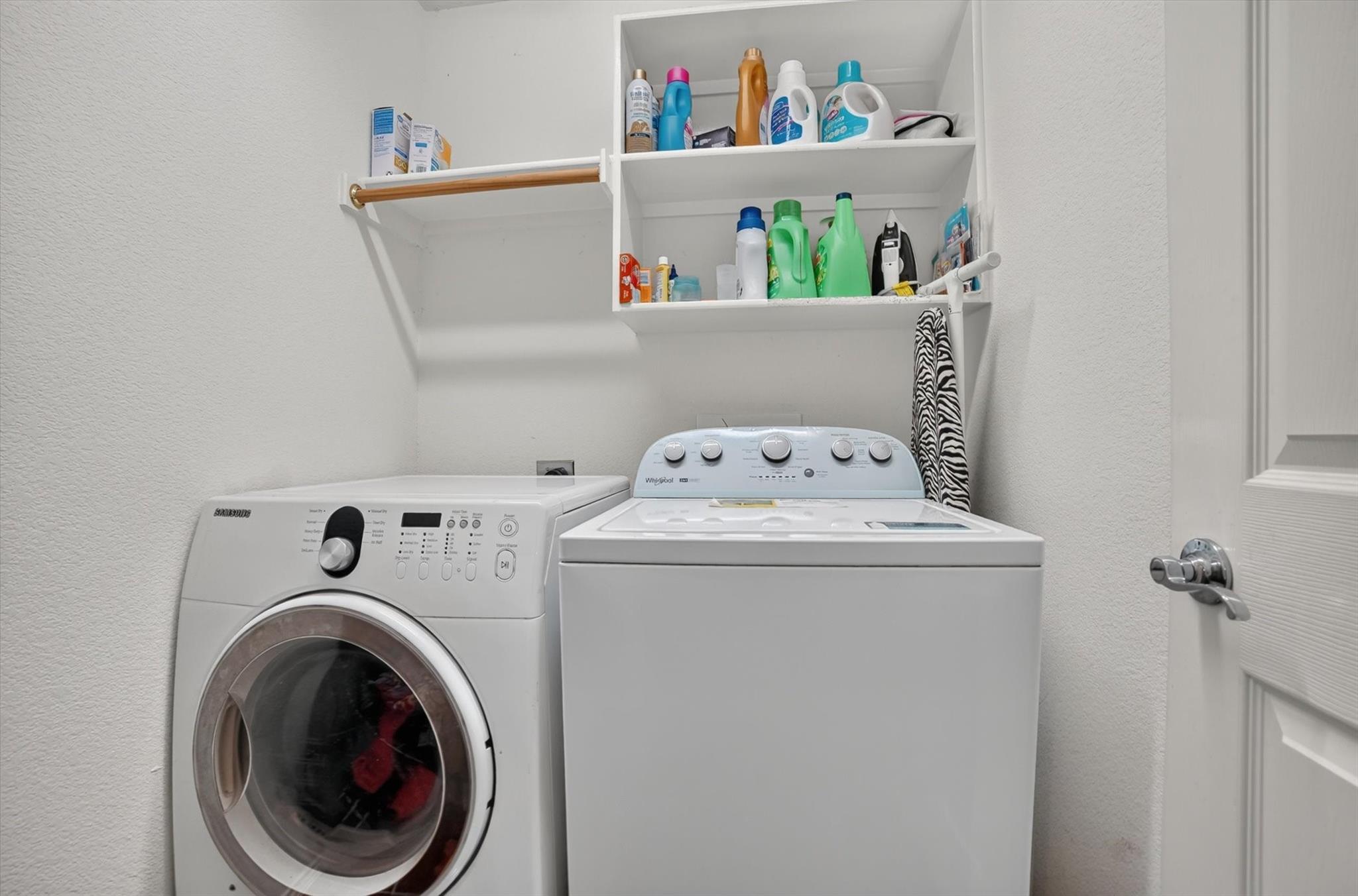 property viewer photo 18