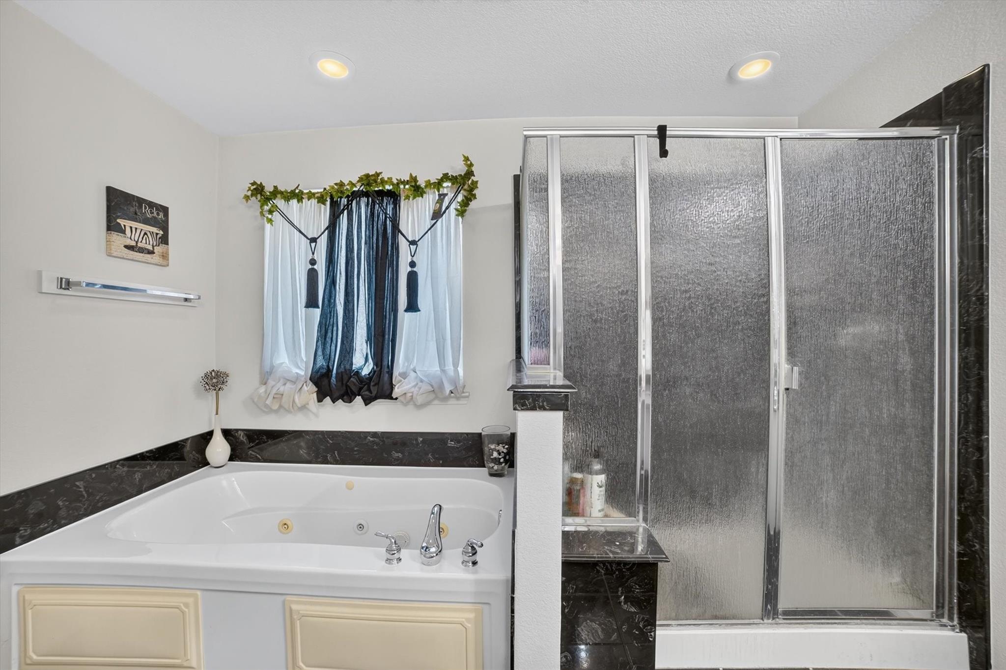 property viewer photo 24