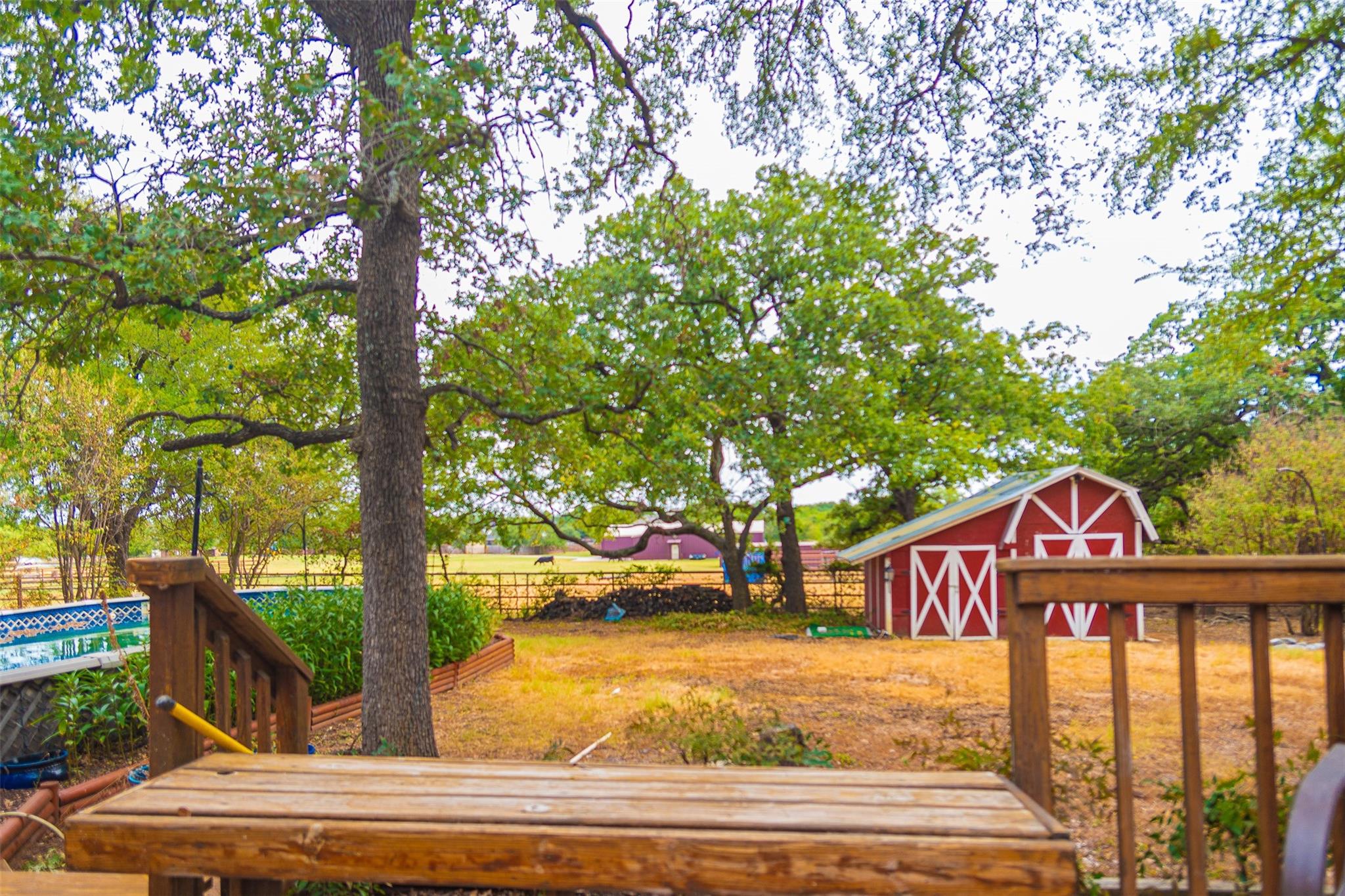 main property photo 20