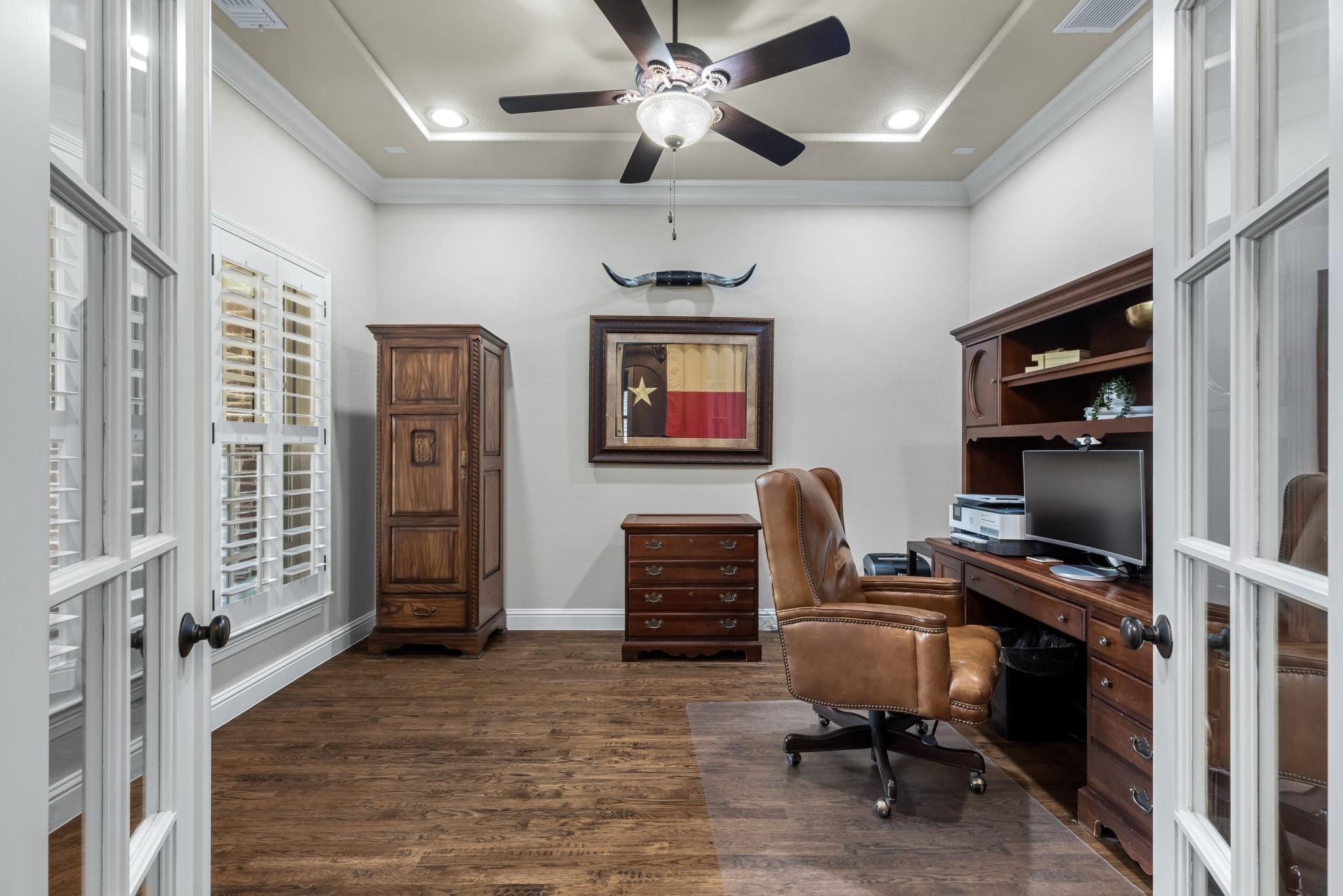 main property photo 19