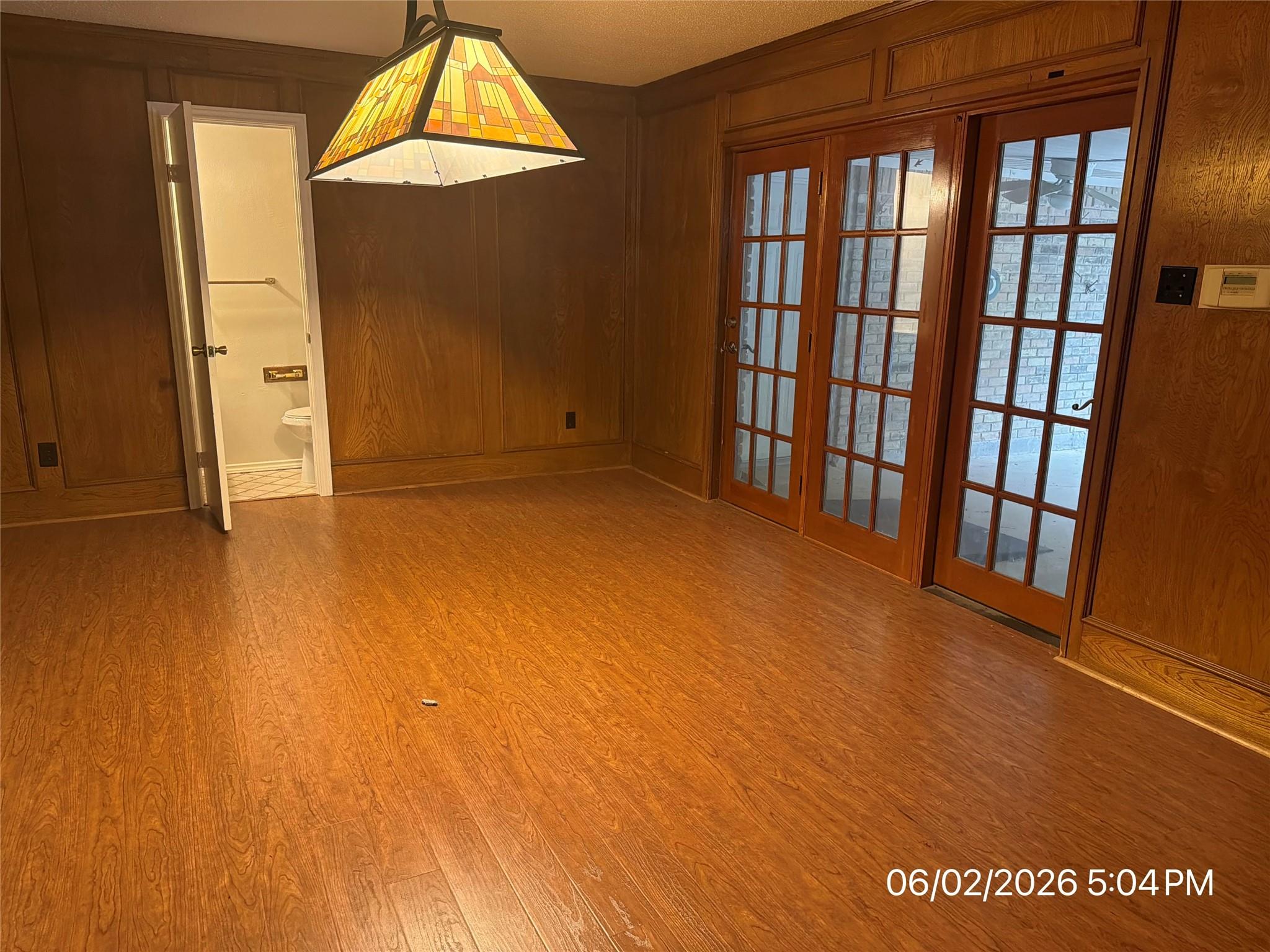main property photo 9