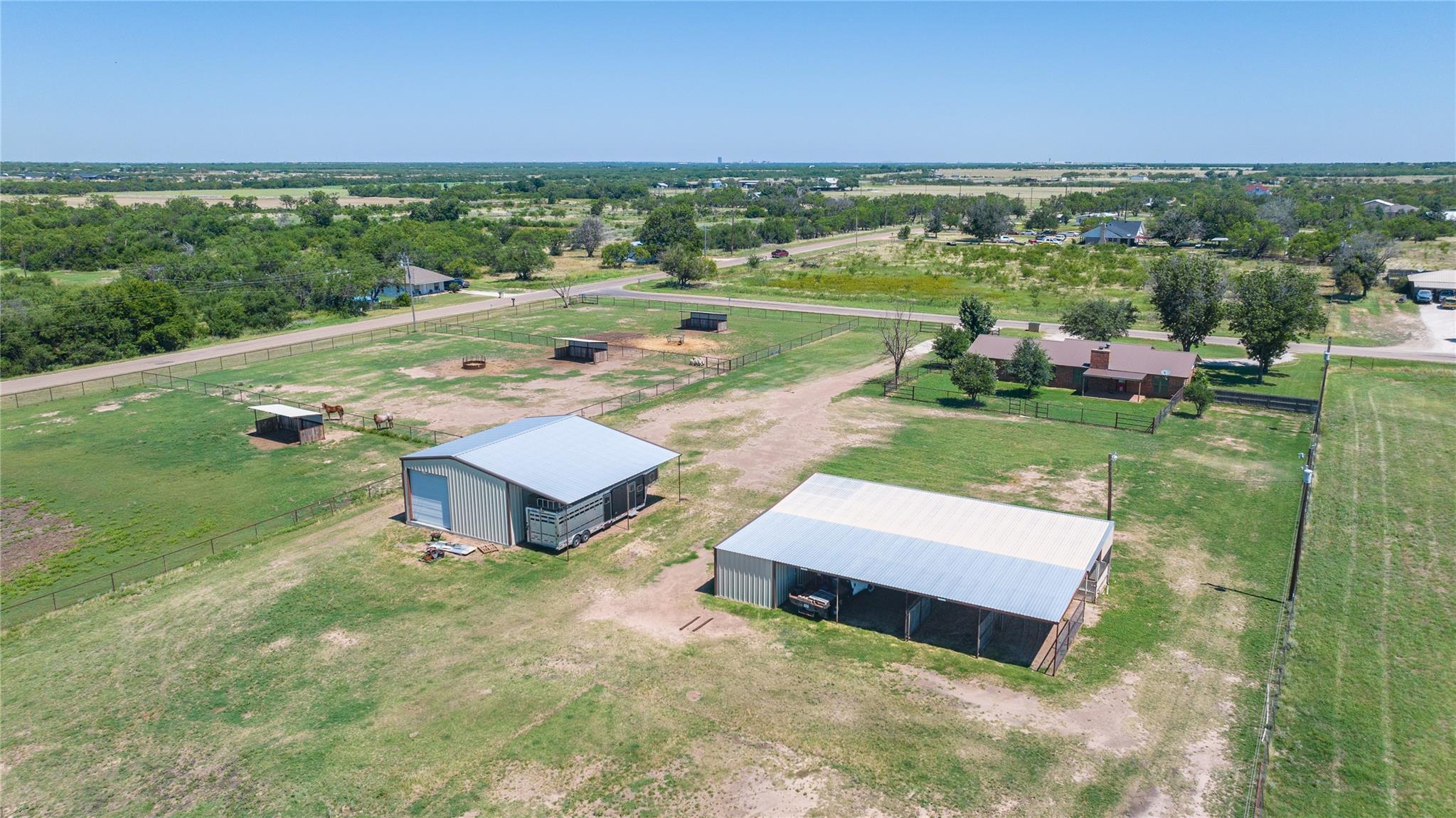 main property photo 12