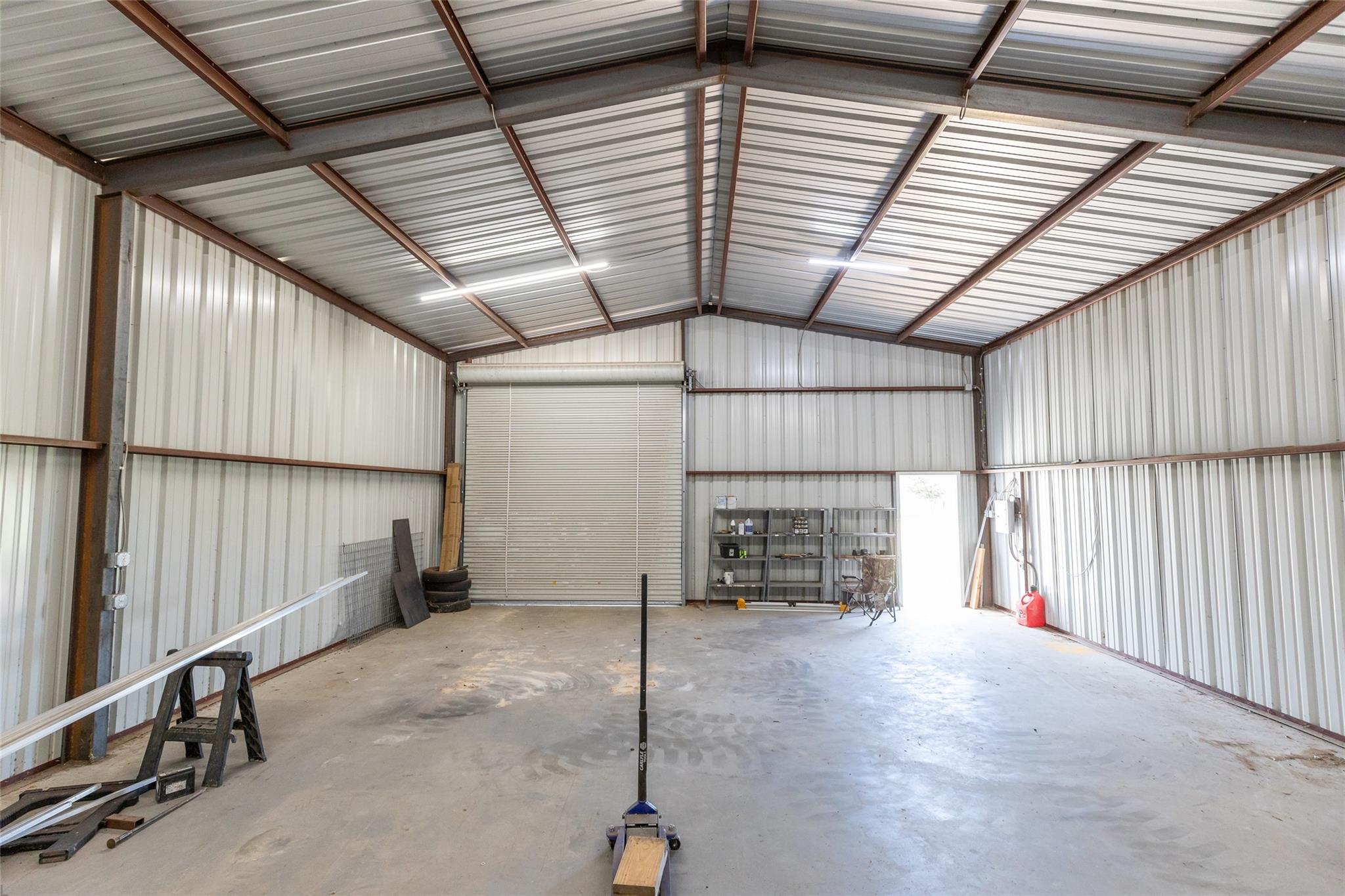 main property photo 19