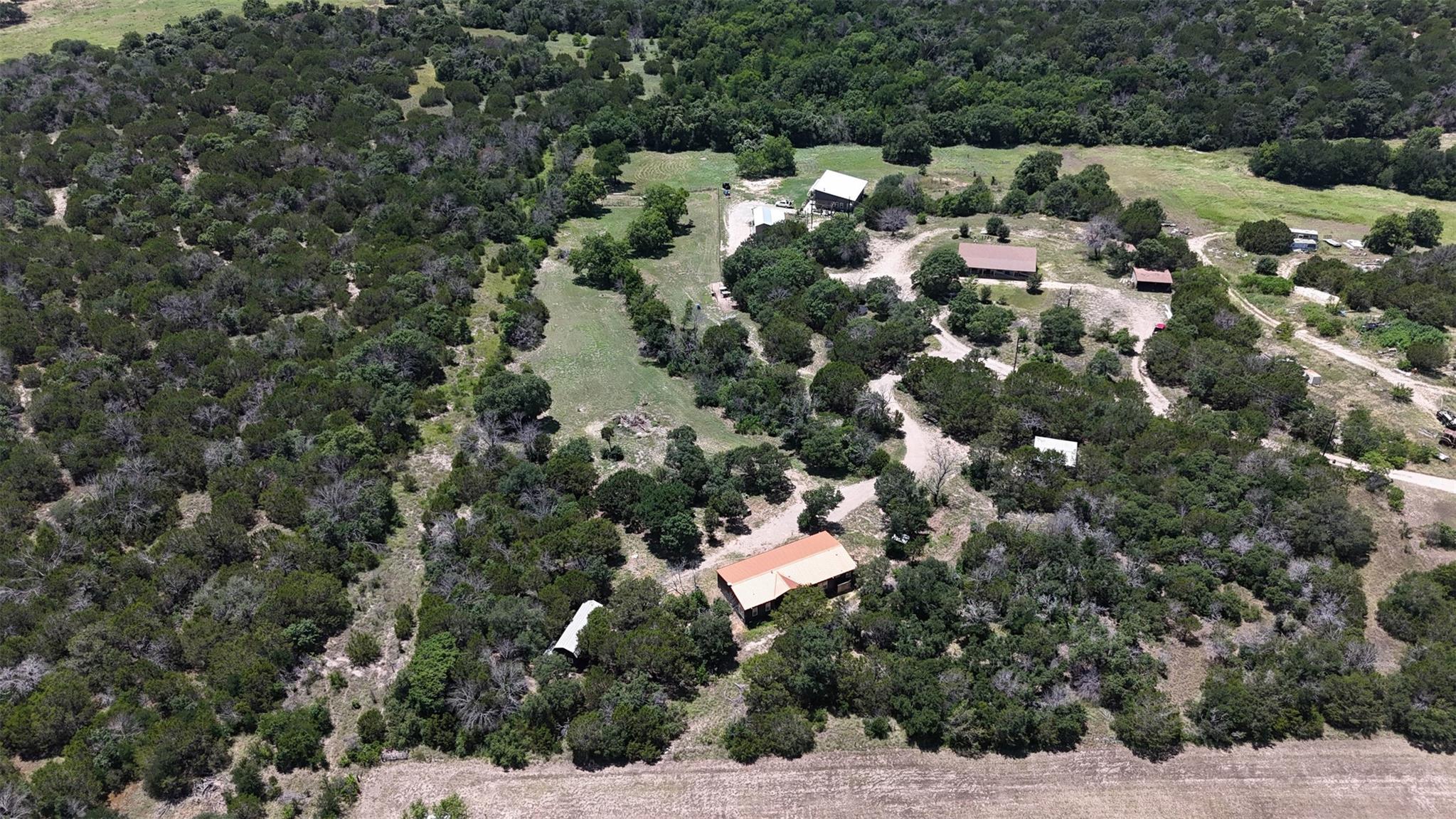main property photo 32