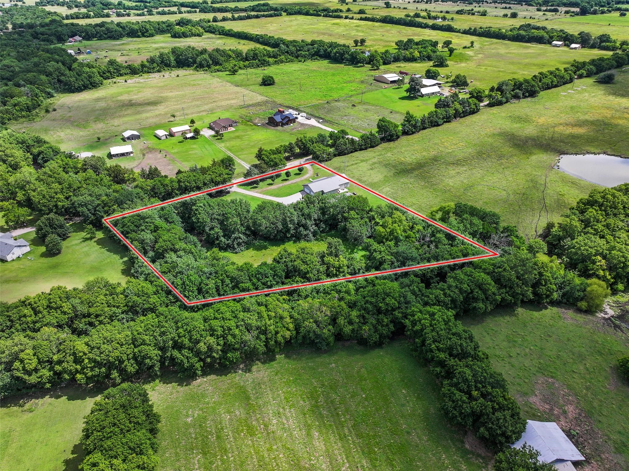 main property photo 13