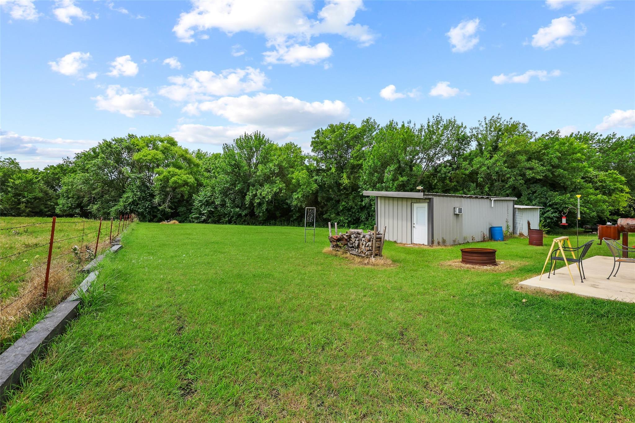 main property photo 31