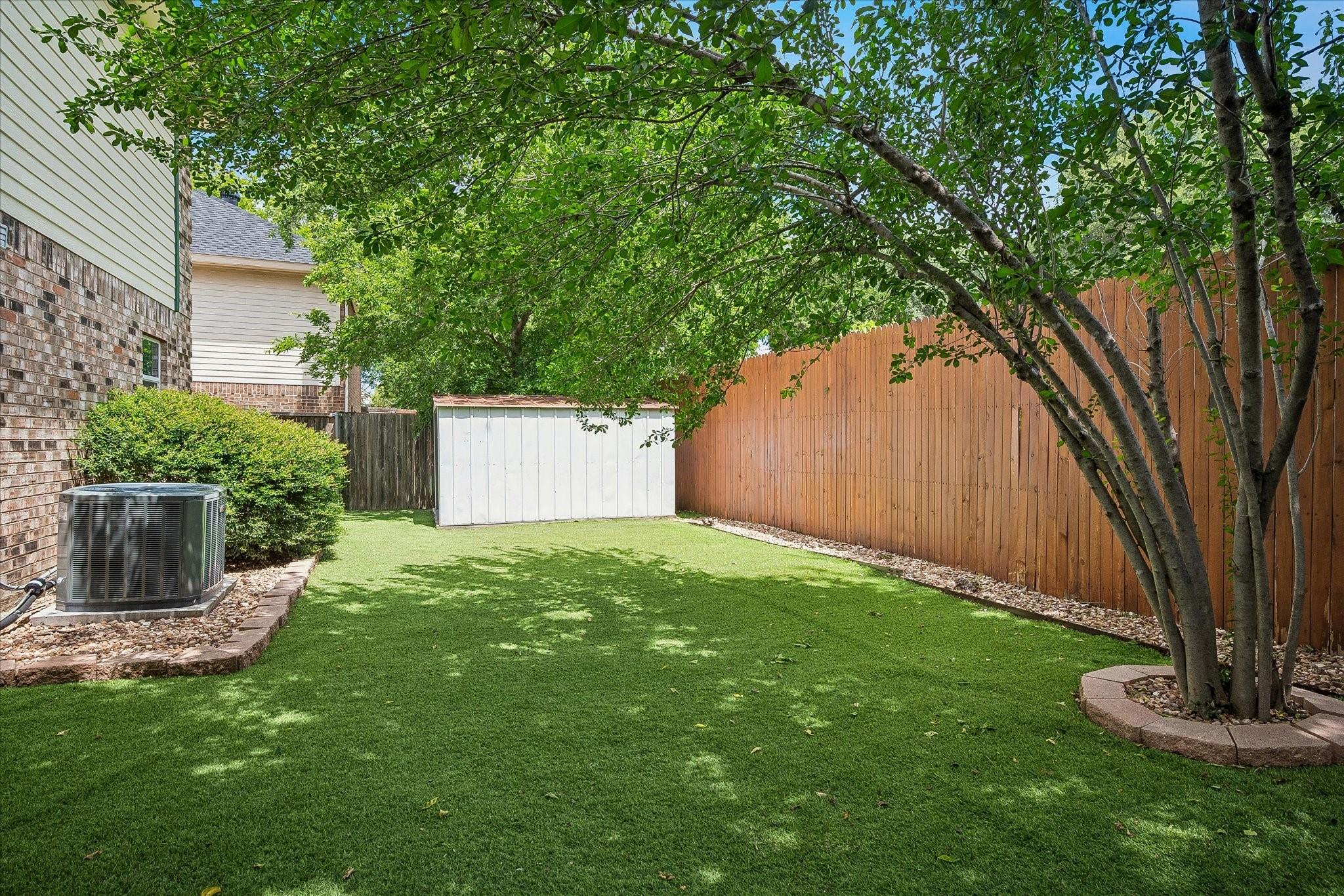 main property photo 24