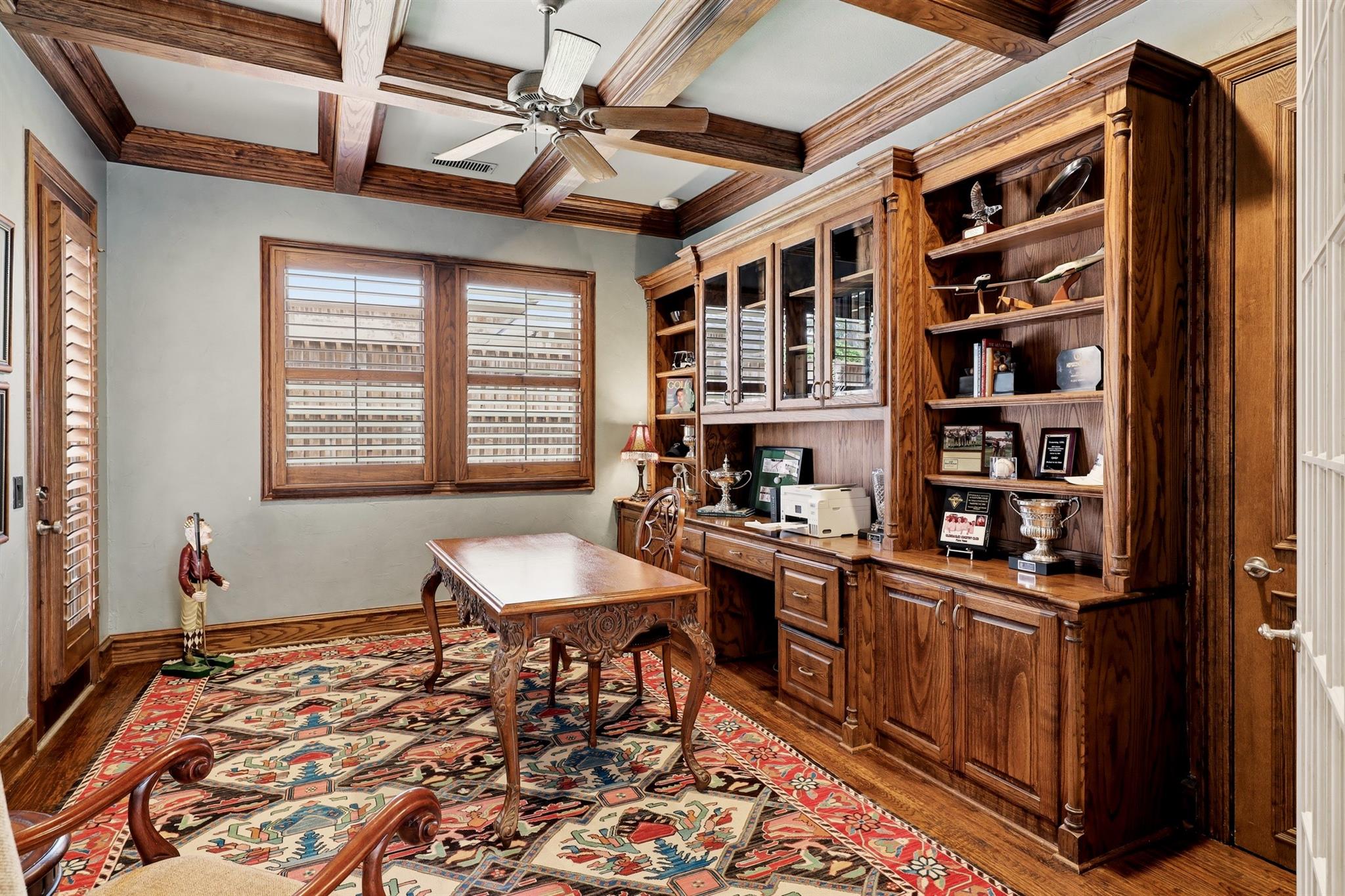 main property photo 20