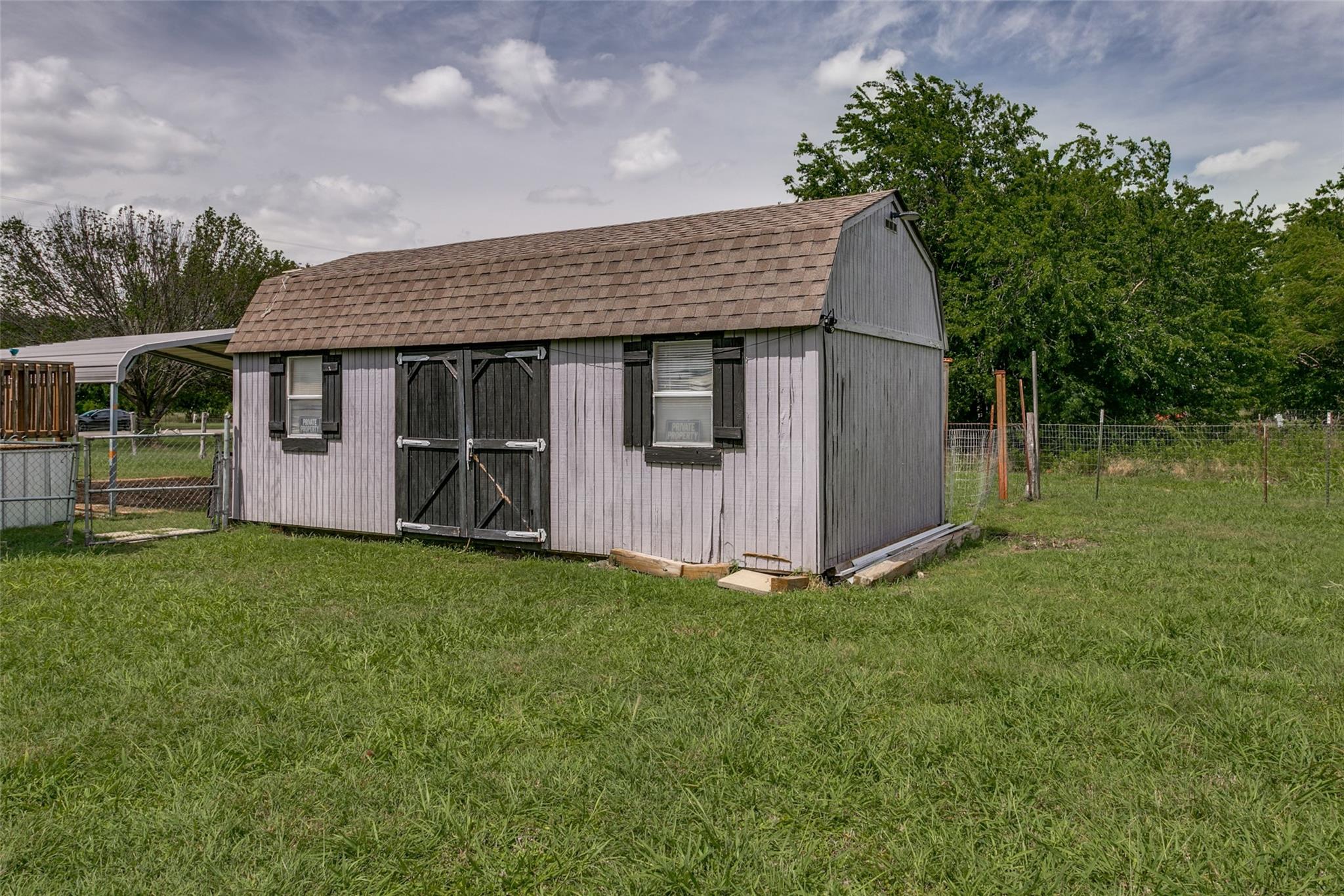 property viewer photo 24