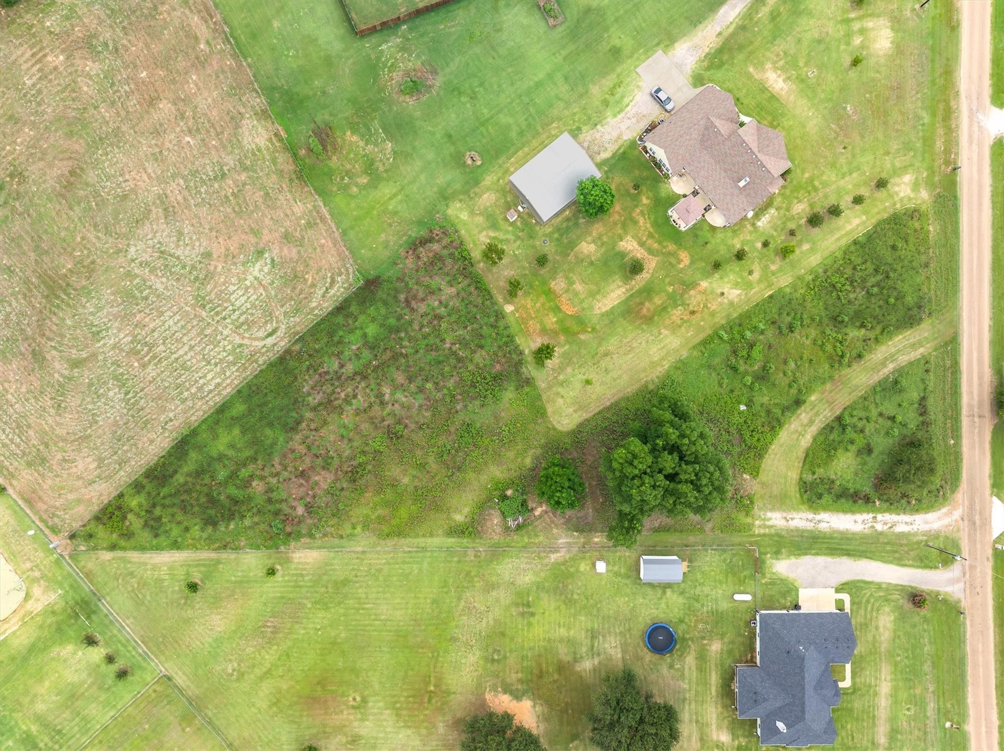 main property photo 4