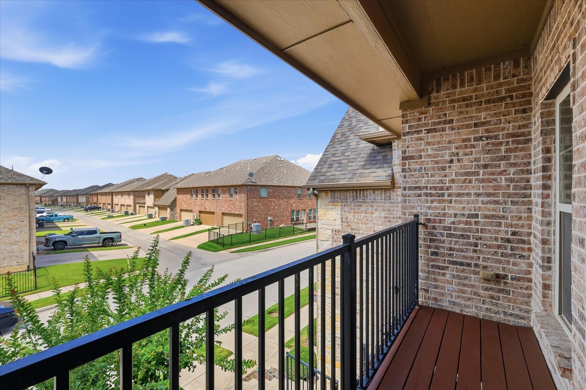 main property photo 12
