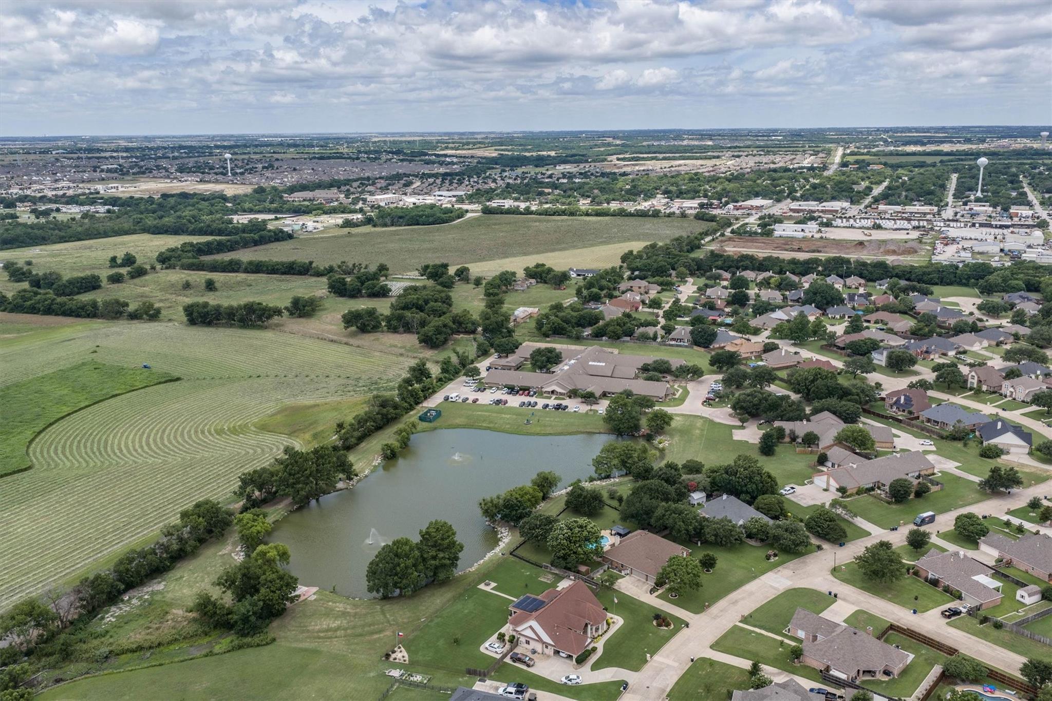 main property photo 36