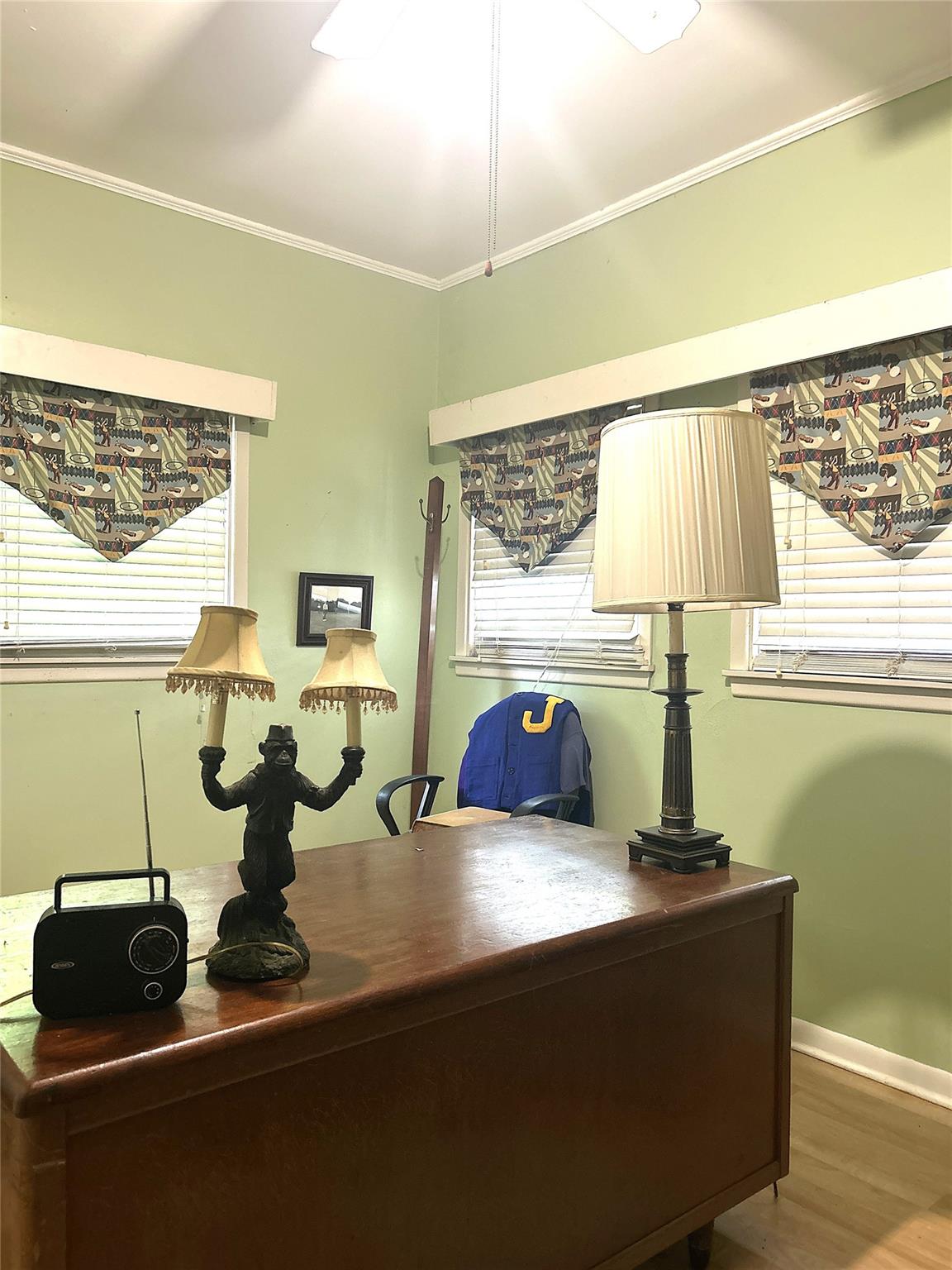 main property photo 10