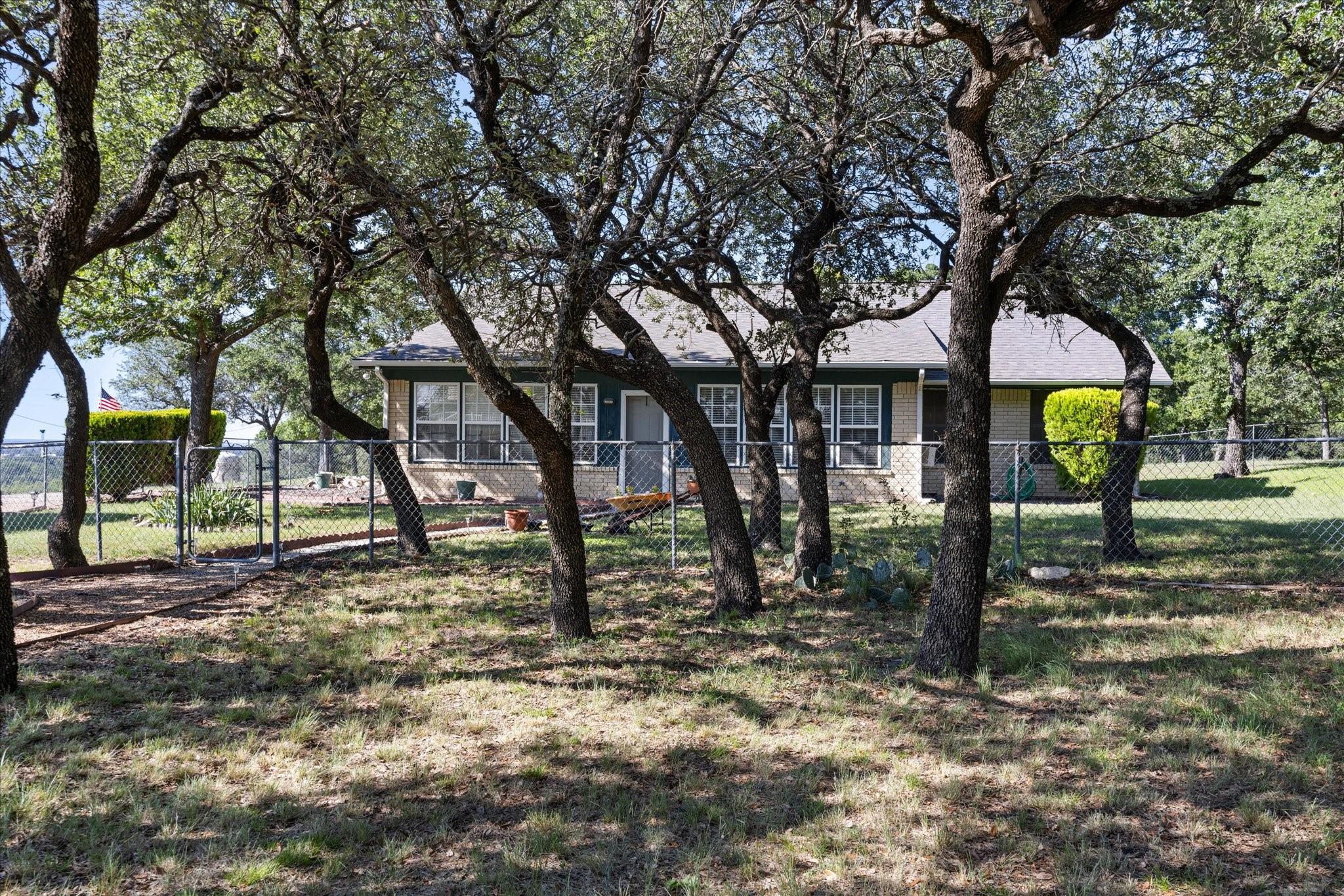 main property photo 26