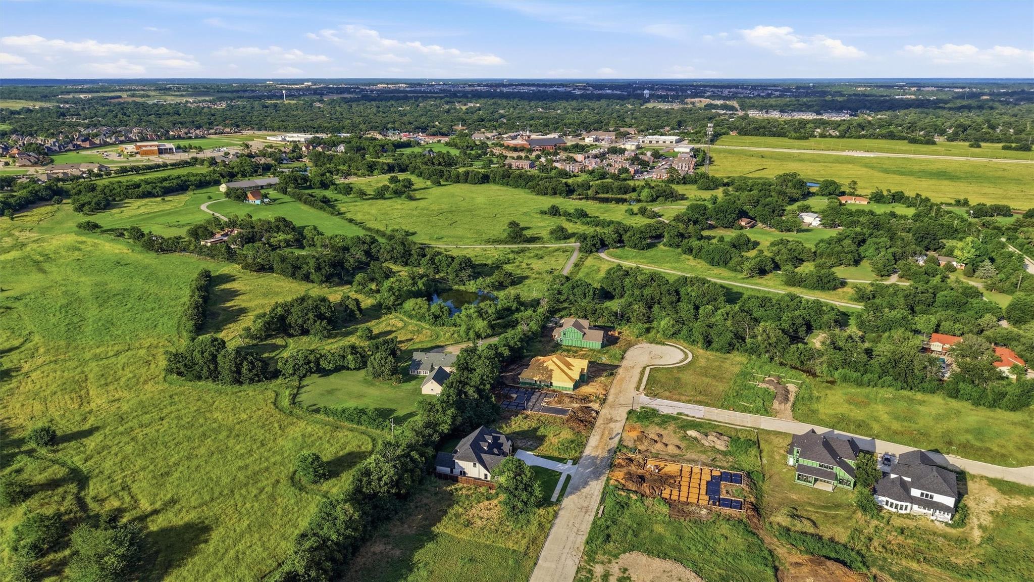 main property photo 16