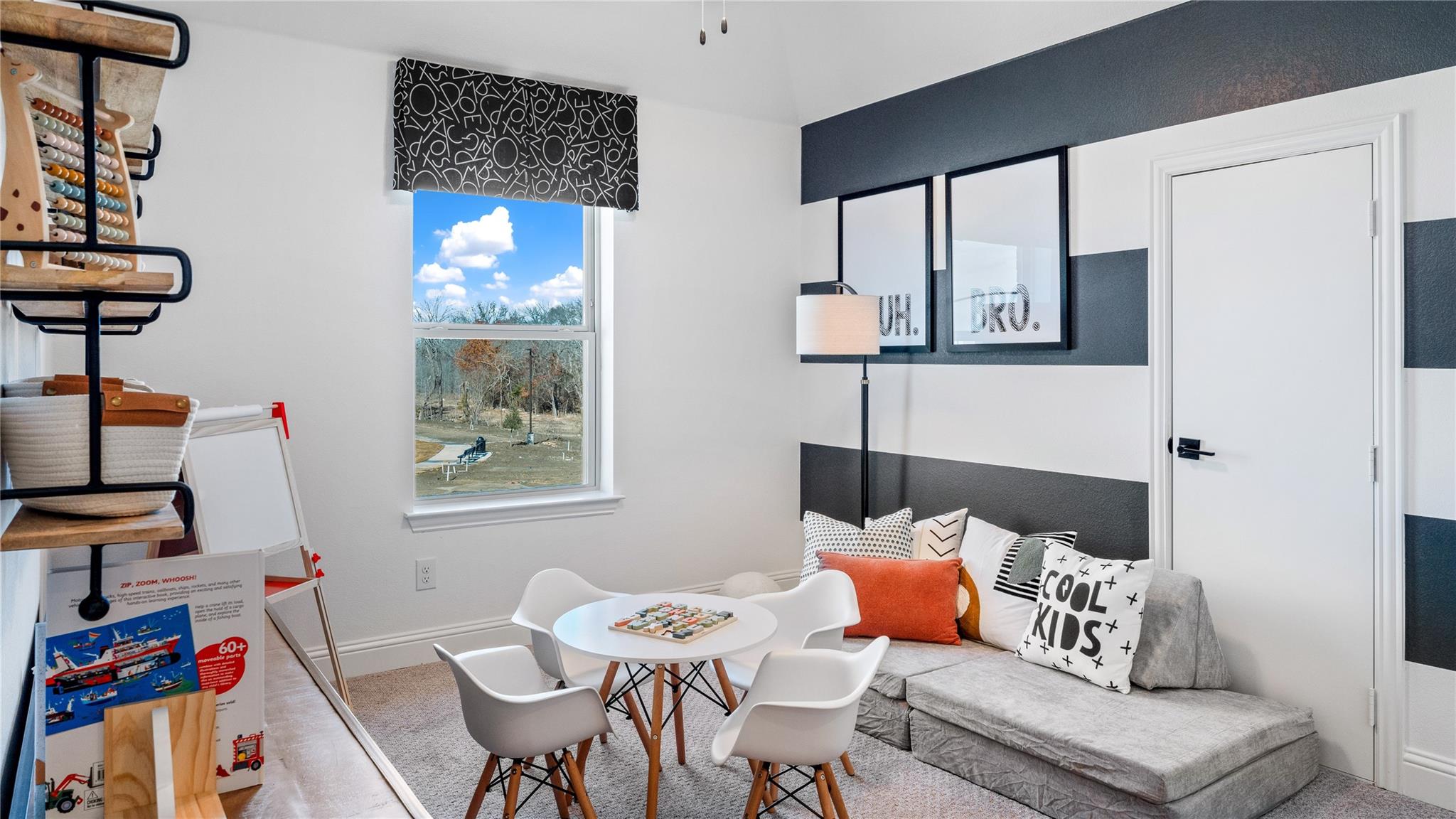 main property photo 8