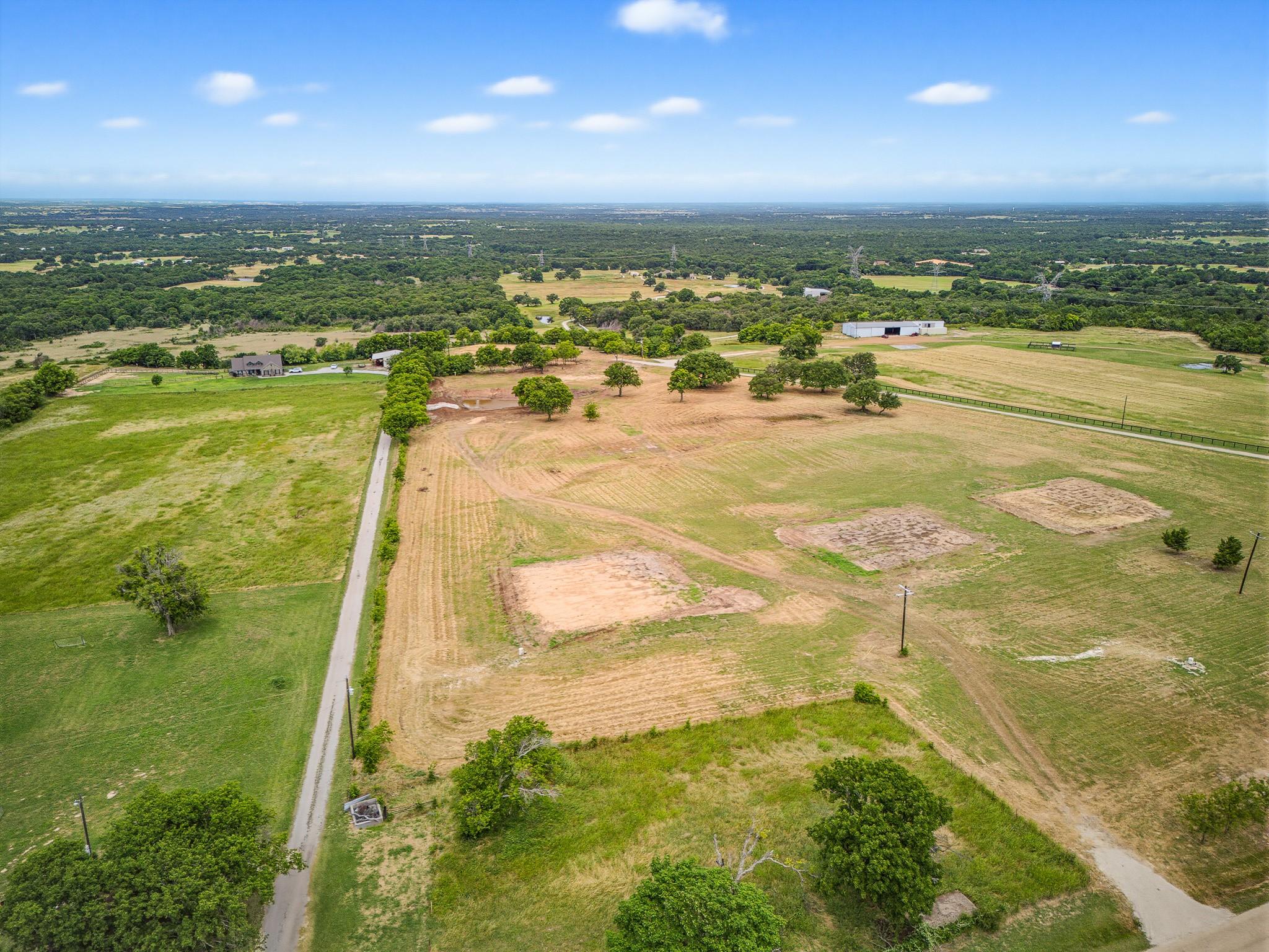 main property photo 36