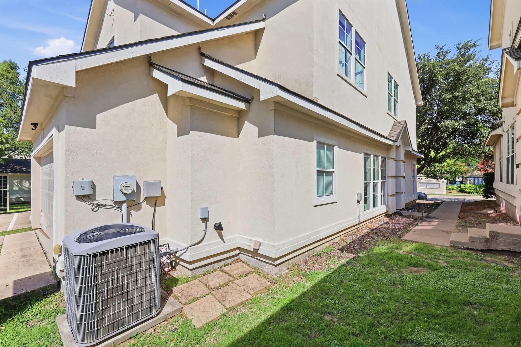 main property photo 26