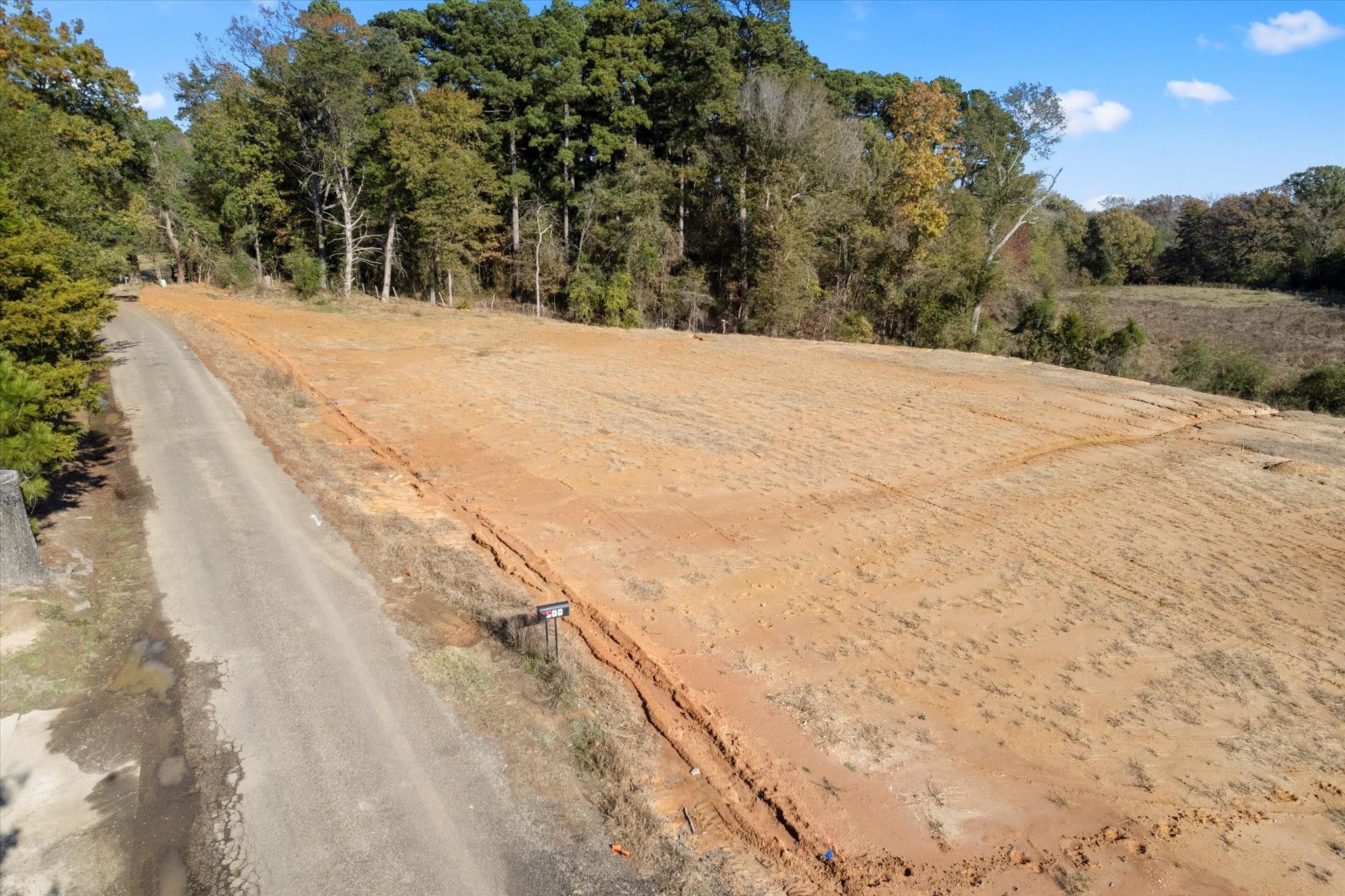 main property photo 14