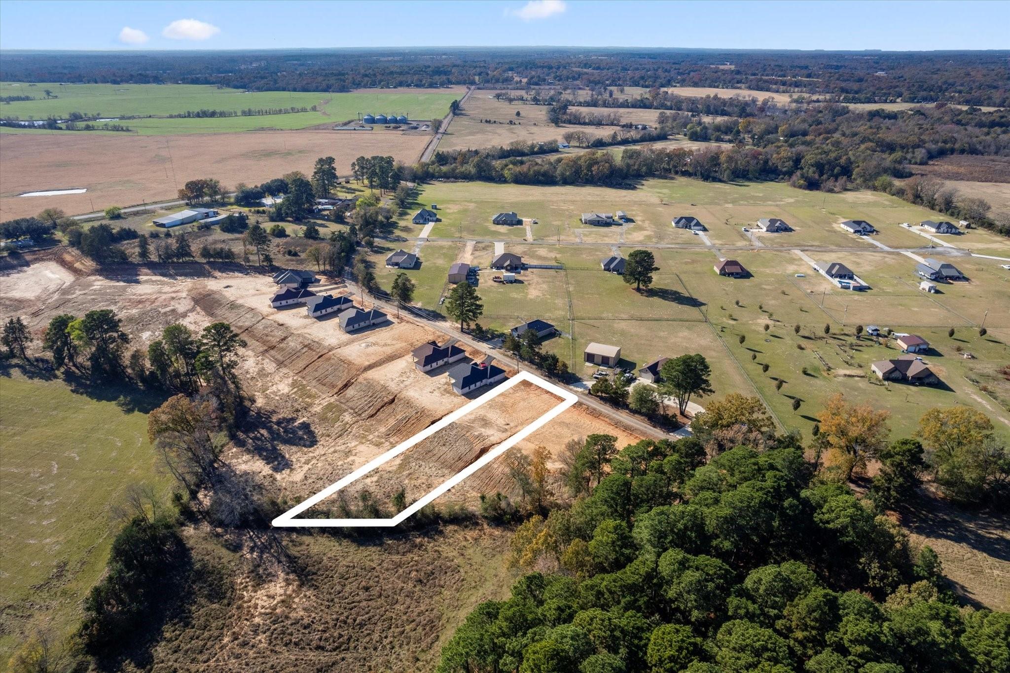main property photo 3