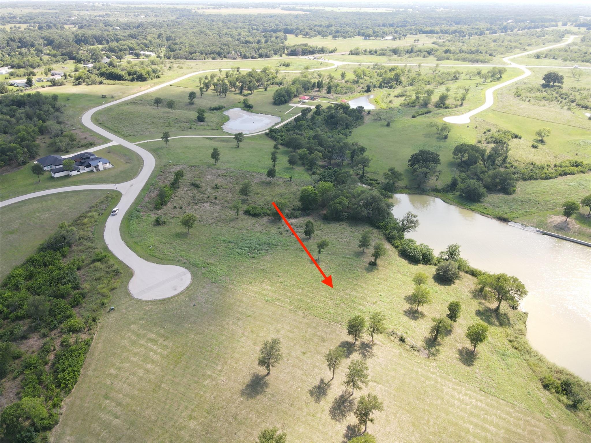 main property photo 5