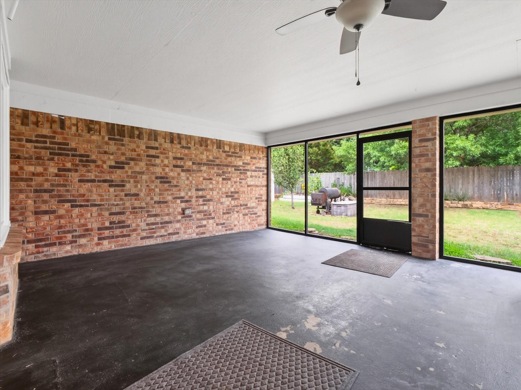property viewer photo 24