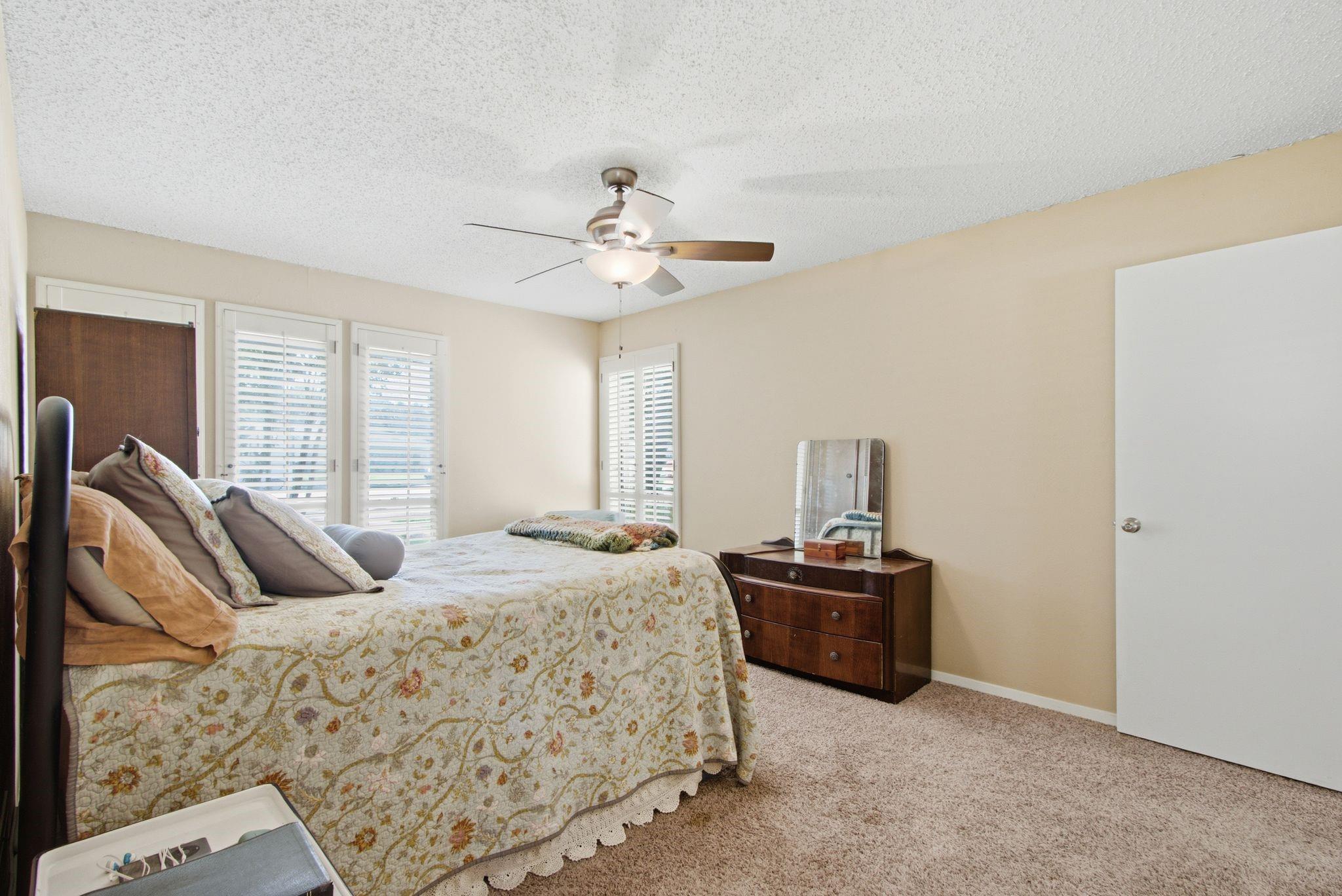 property viewer photo 17