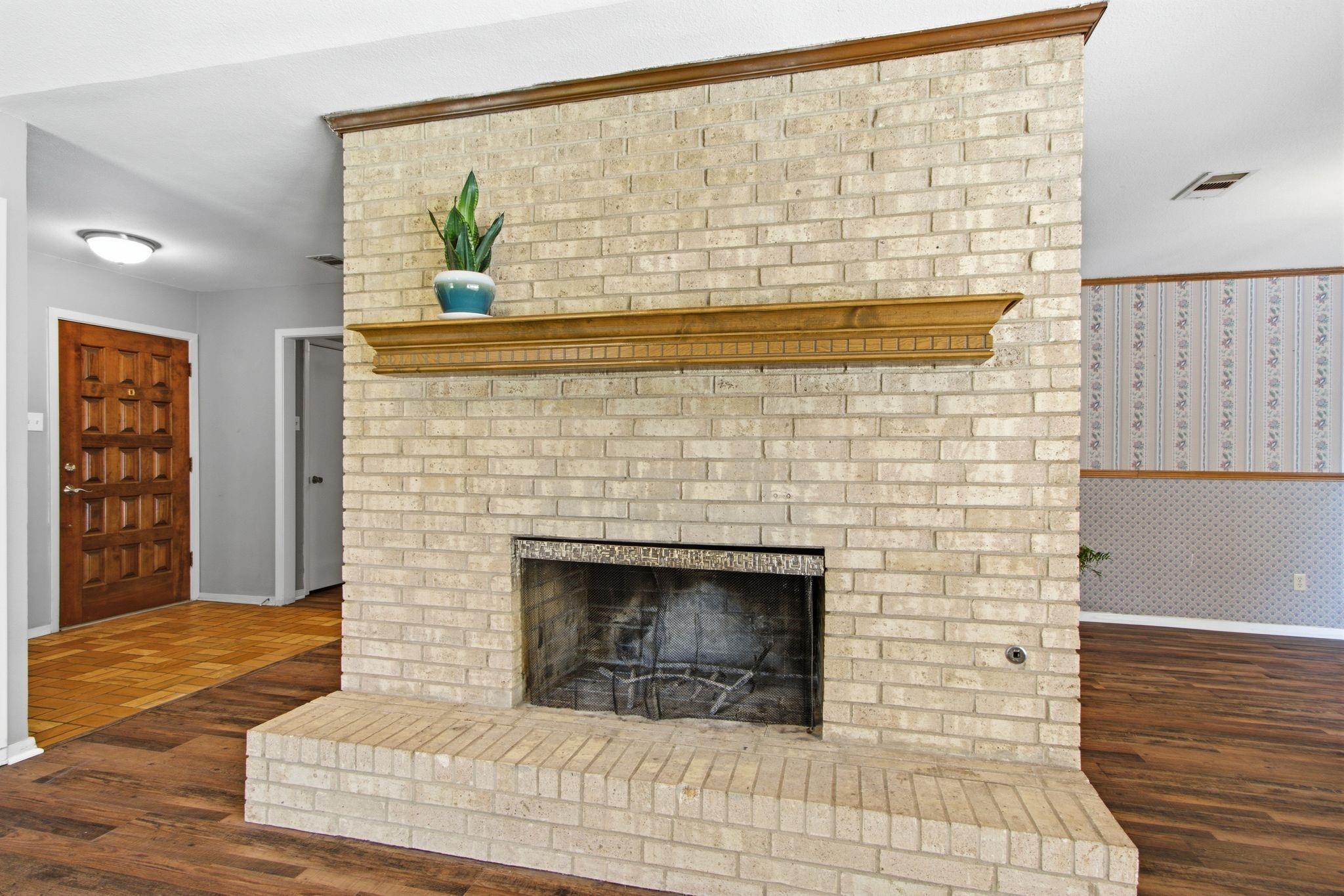property viewer photo 6