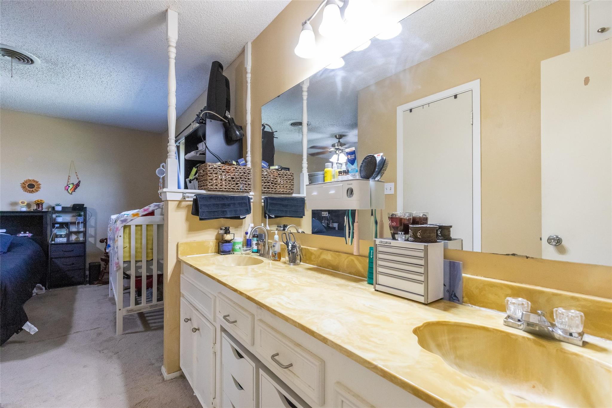 property viewer photo 18