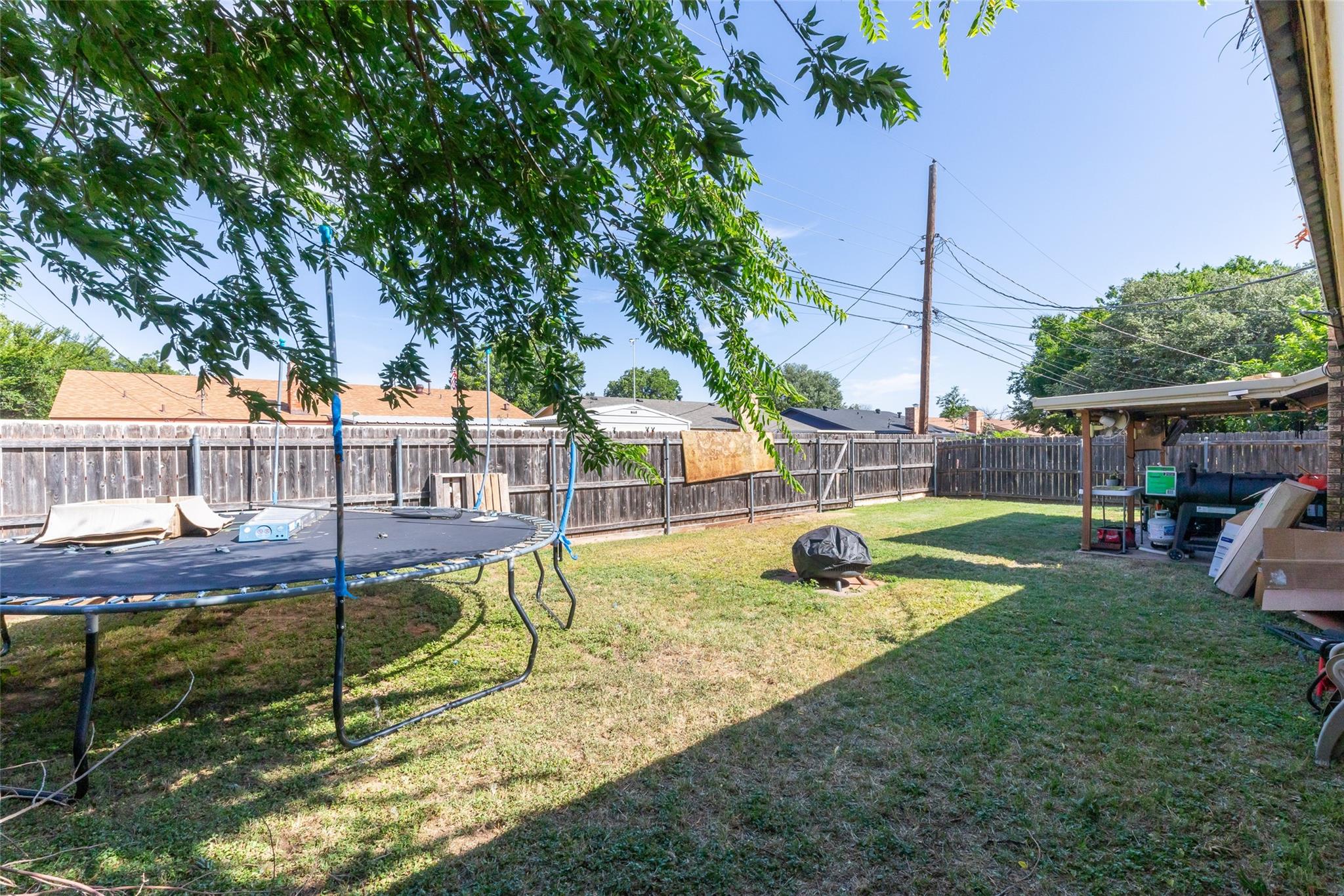 property viewer photo 35