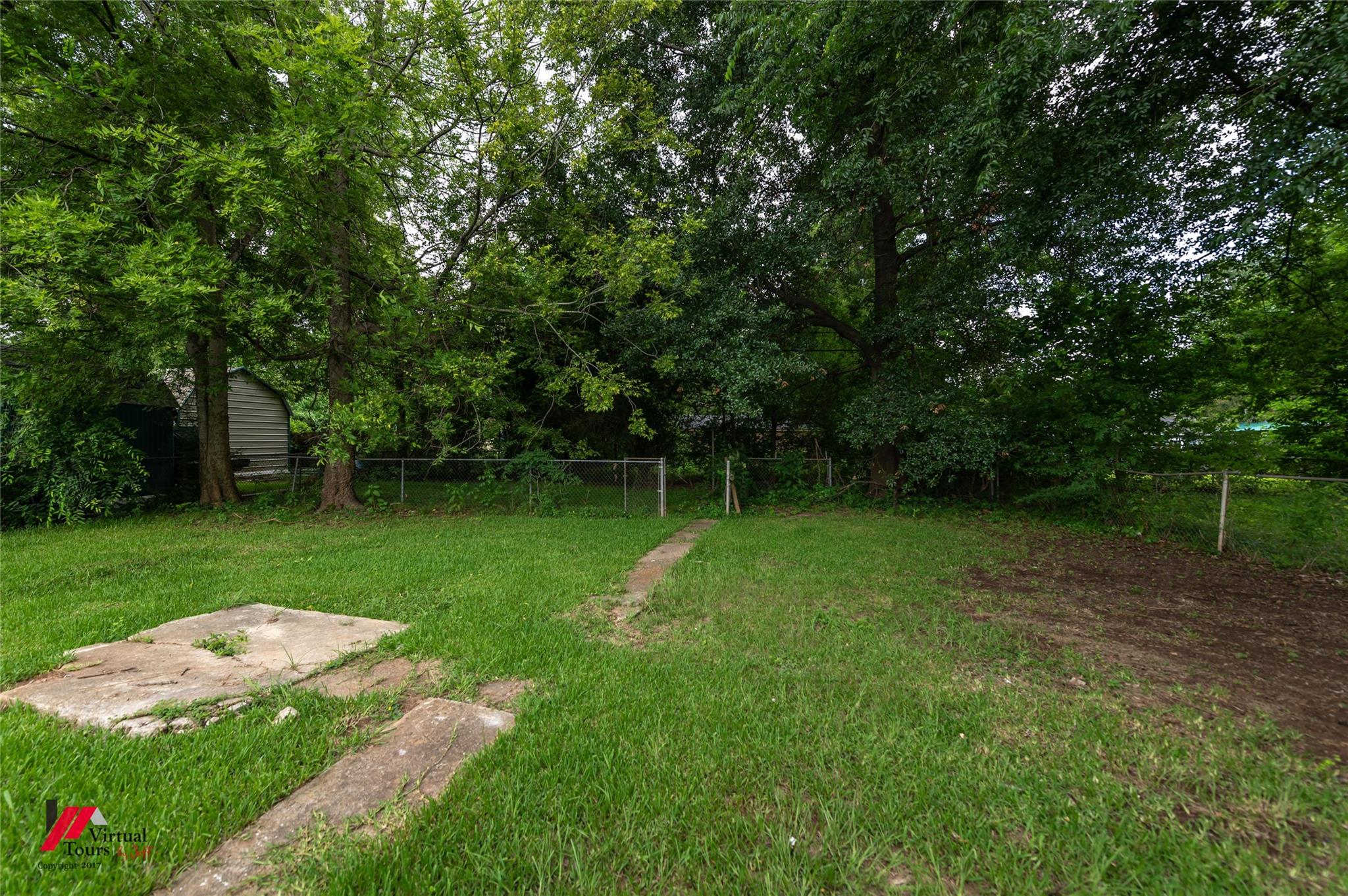 main property photo 29