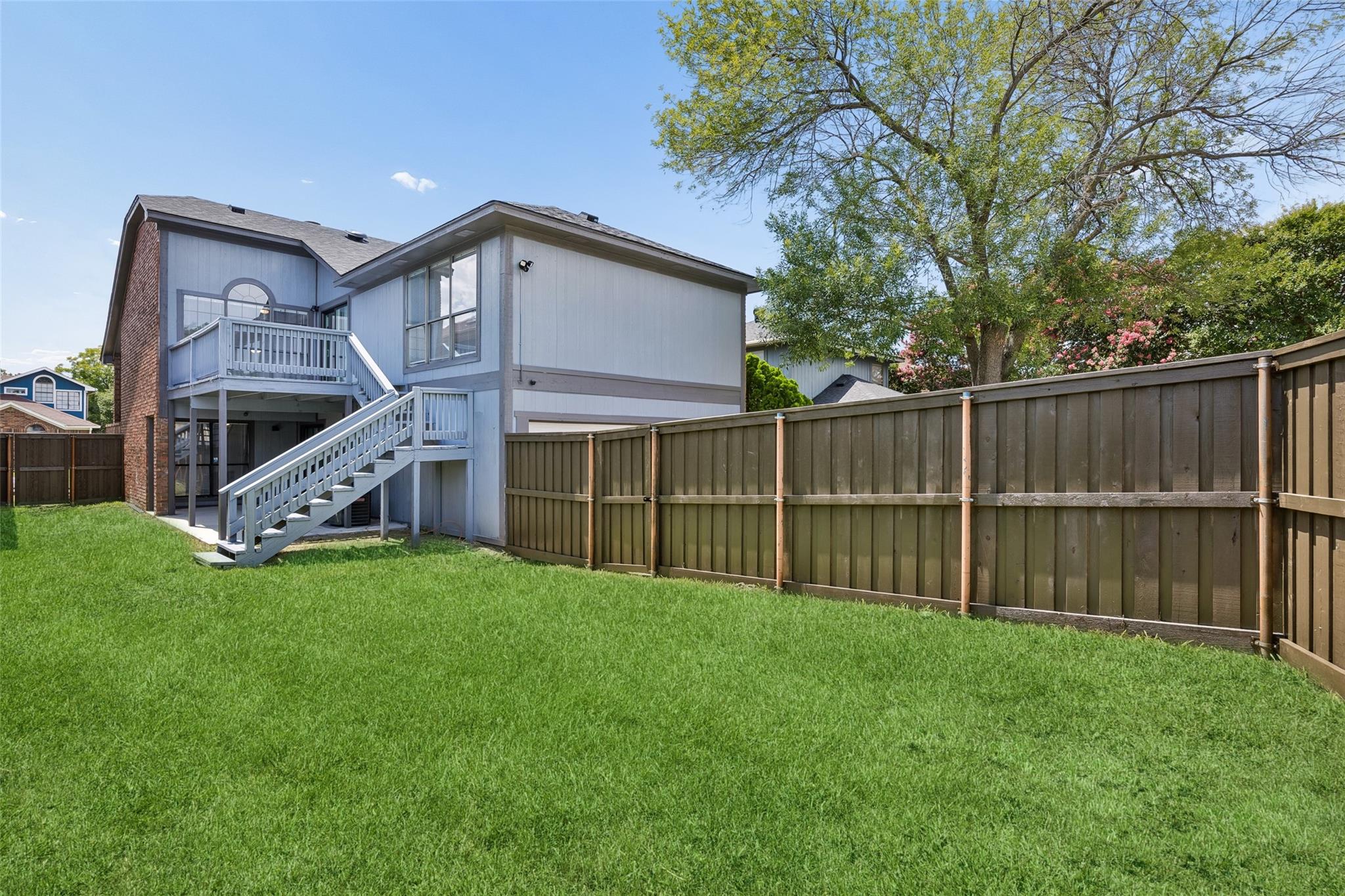 main property photo 28