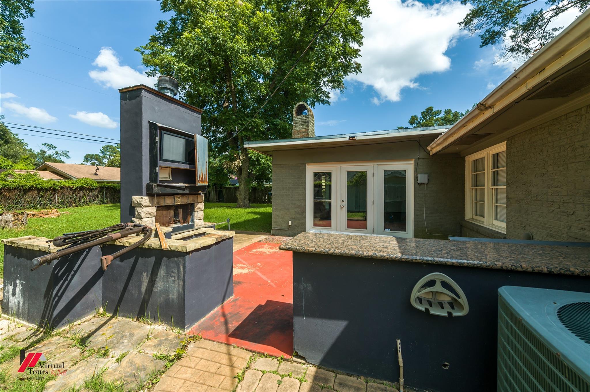 main property photo 38