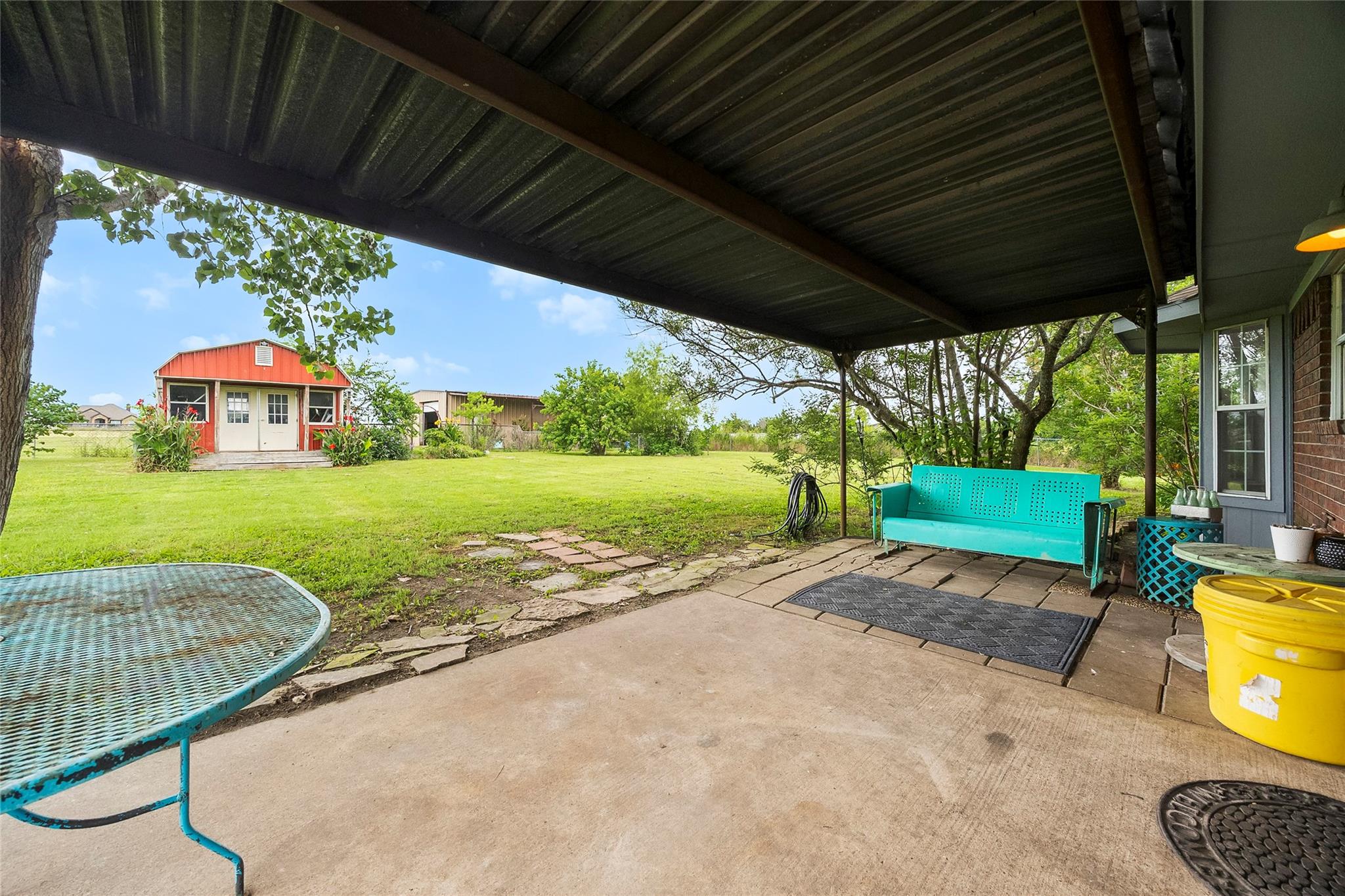 main property photo 14