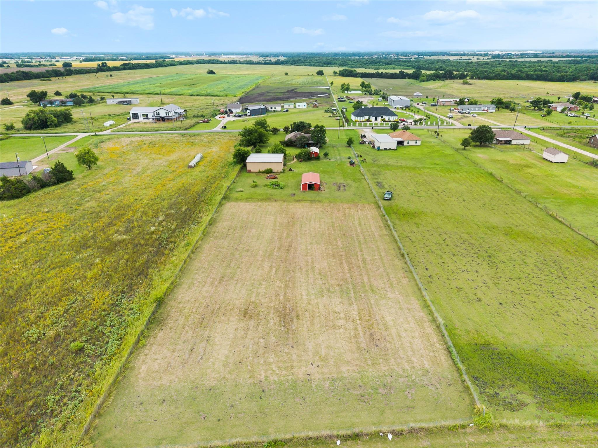 main property photo 19
