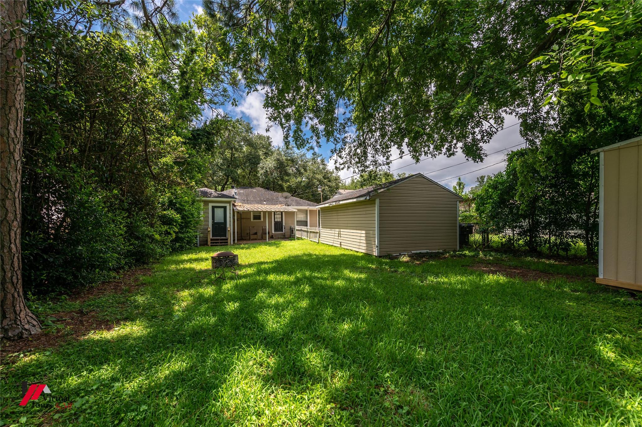 main property photo 33