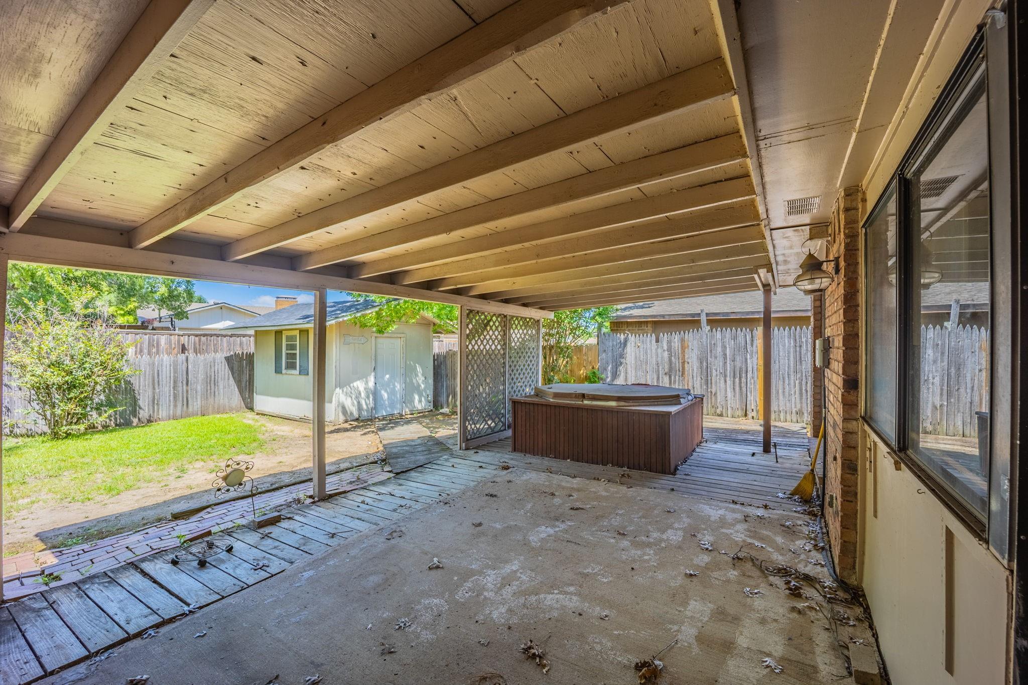 main property photo 21