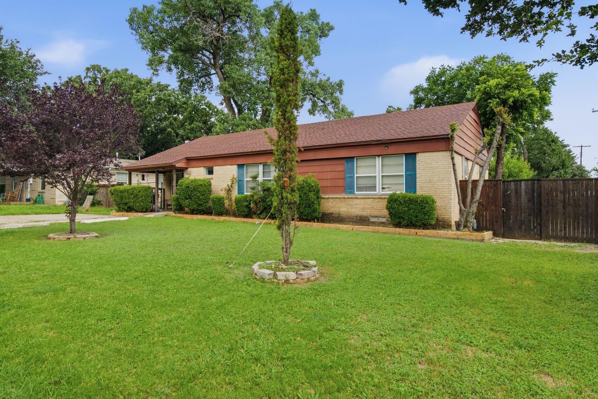 main property photo 1