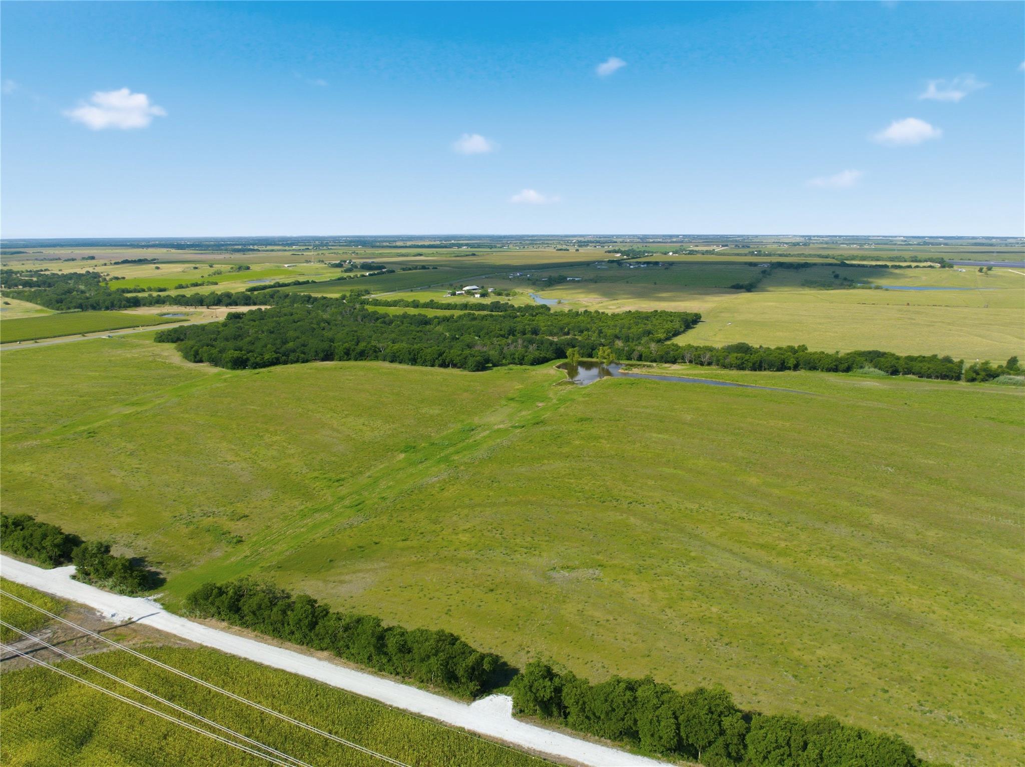 main property photo 11