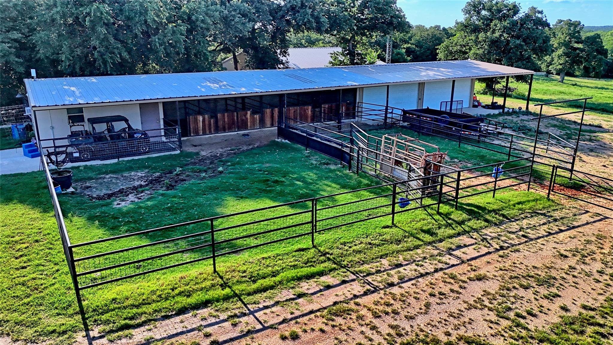 main property photo 12