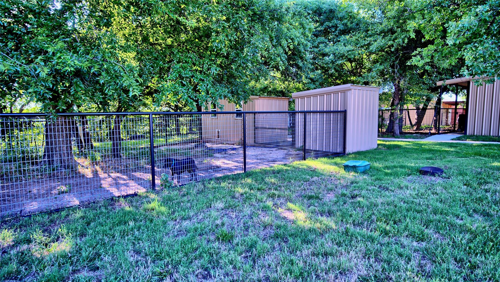 main property photo 13