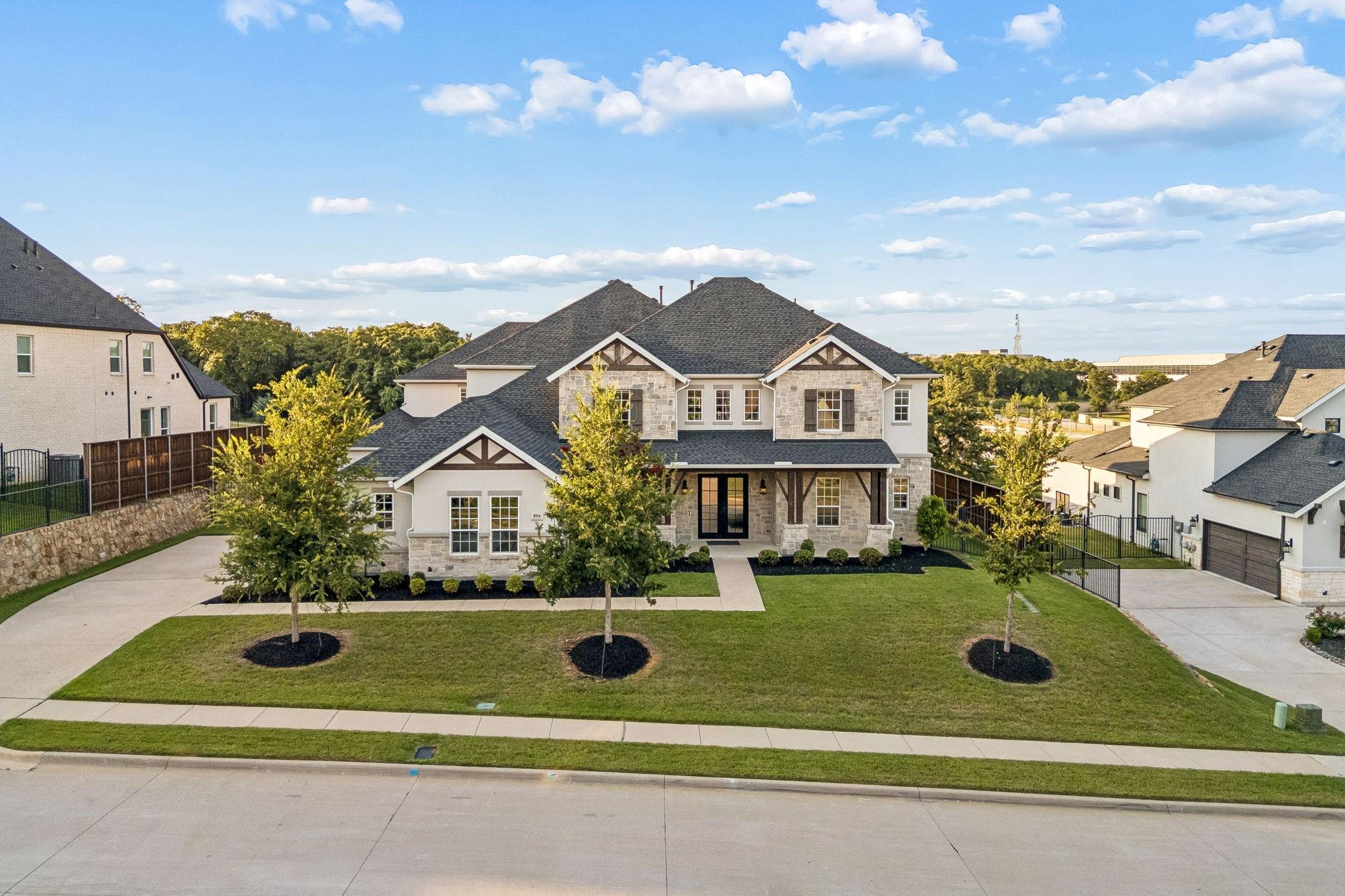 main property photo 32